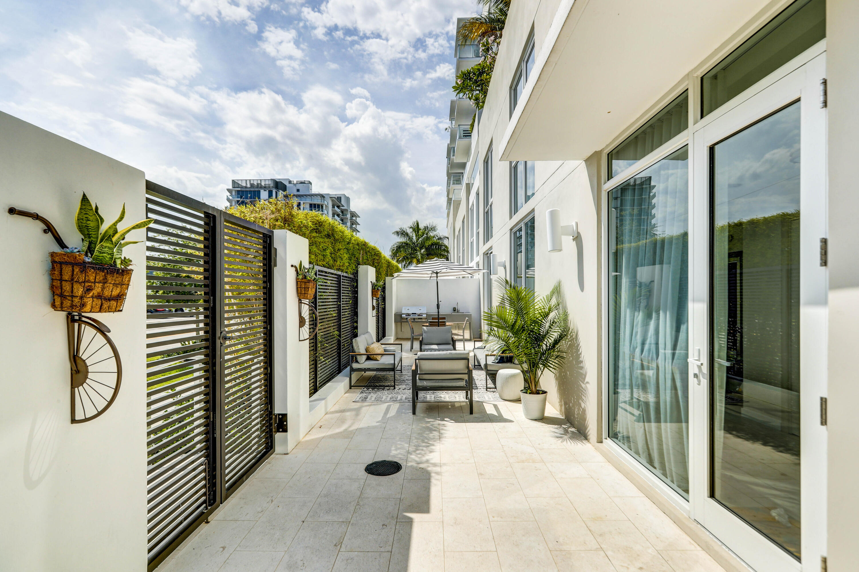 401 N Birch #Th3 Fort Lauderdale, FL 33304