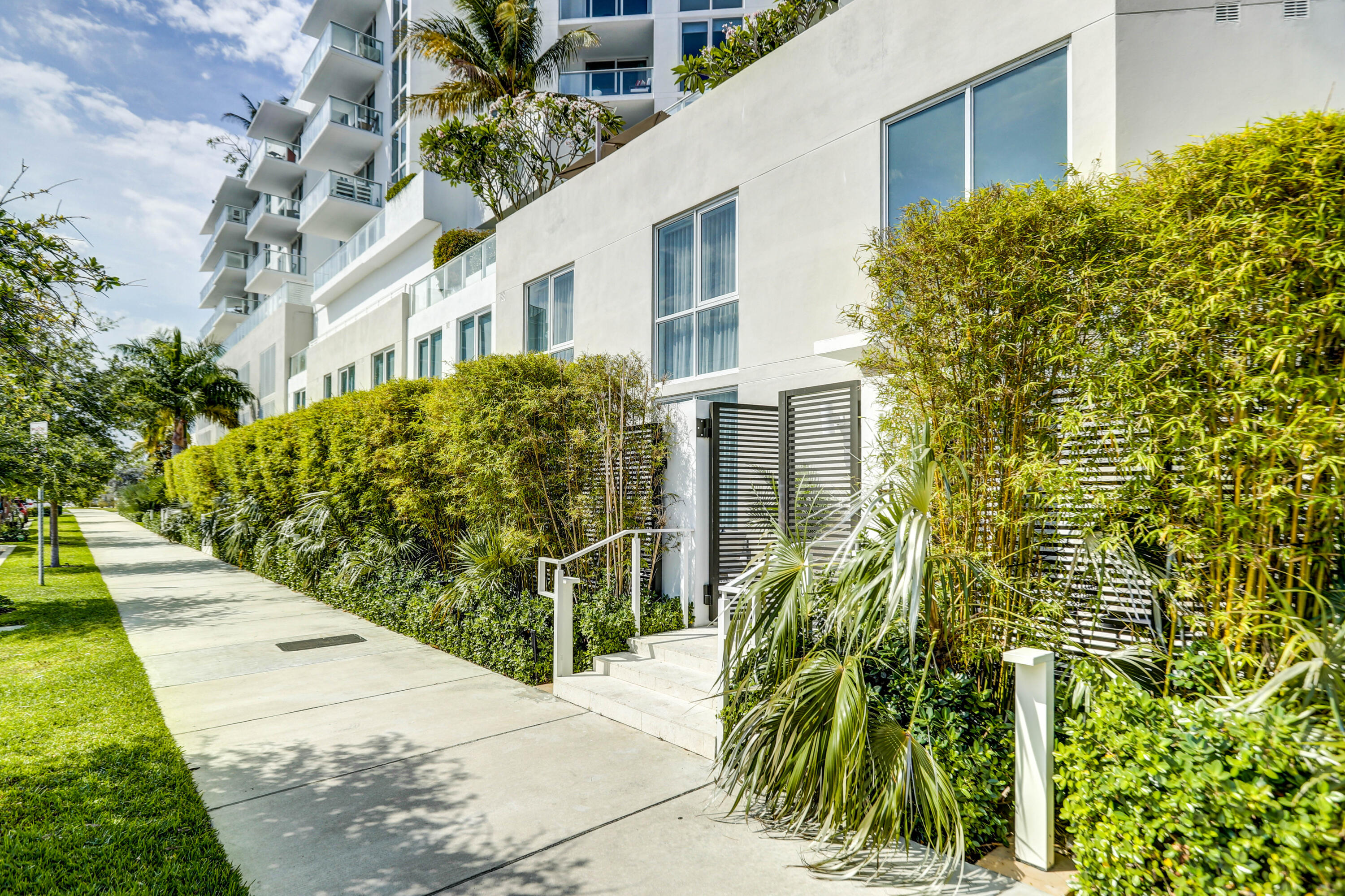401 N Birch #Th3 Fort Lauderdale, FL 33304