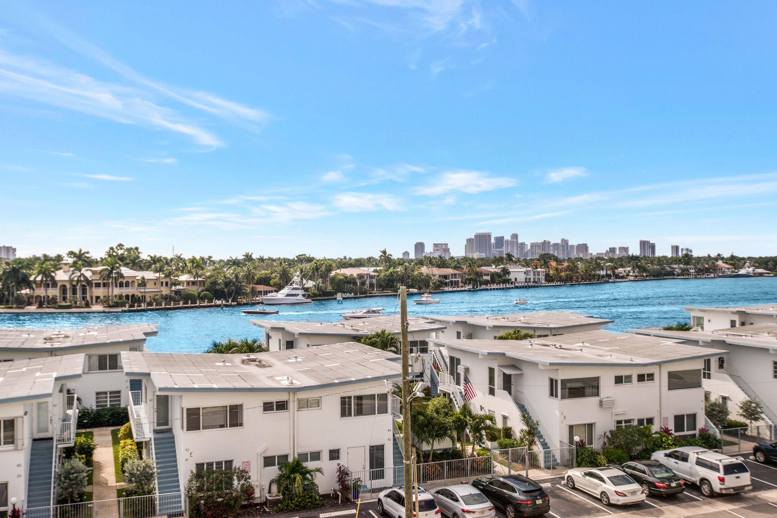 401 N Birch #Th3 Fort Lauderdale, FL 33304