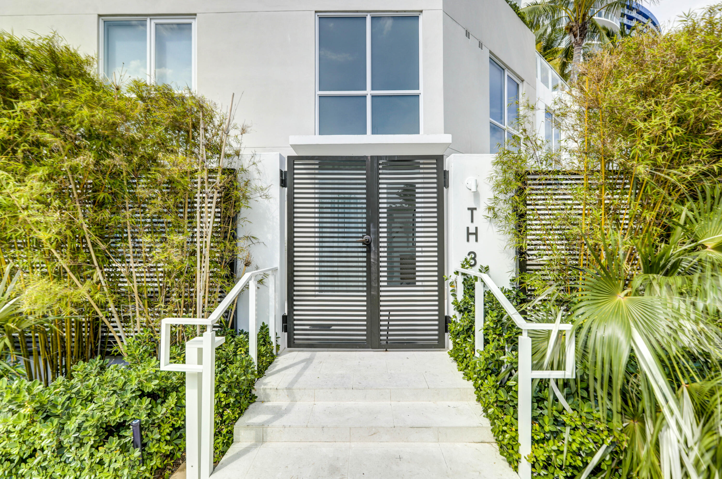 401 N Birch #Th3 Fort Lauderdale, FL 33304