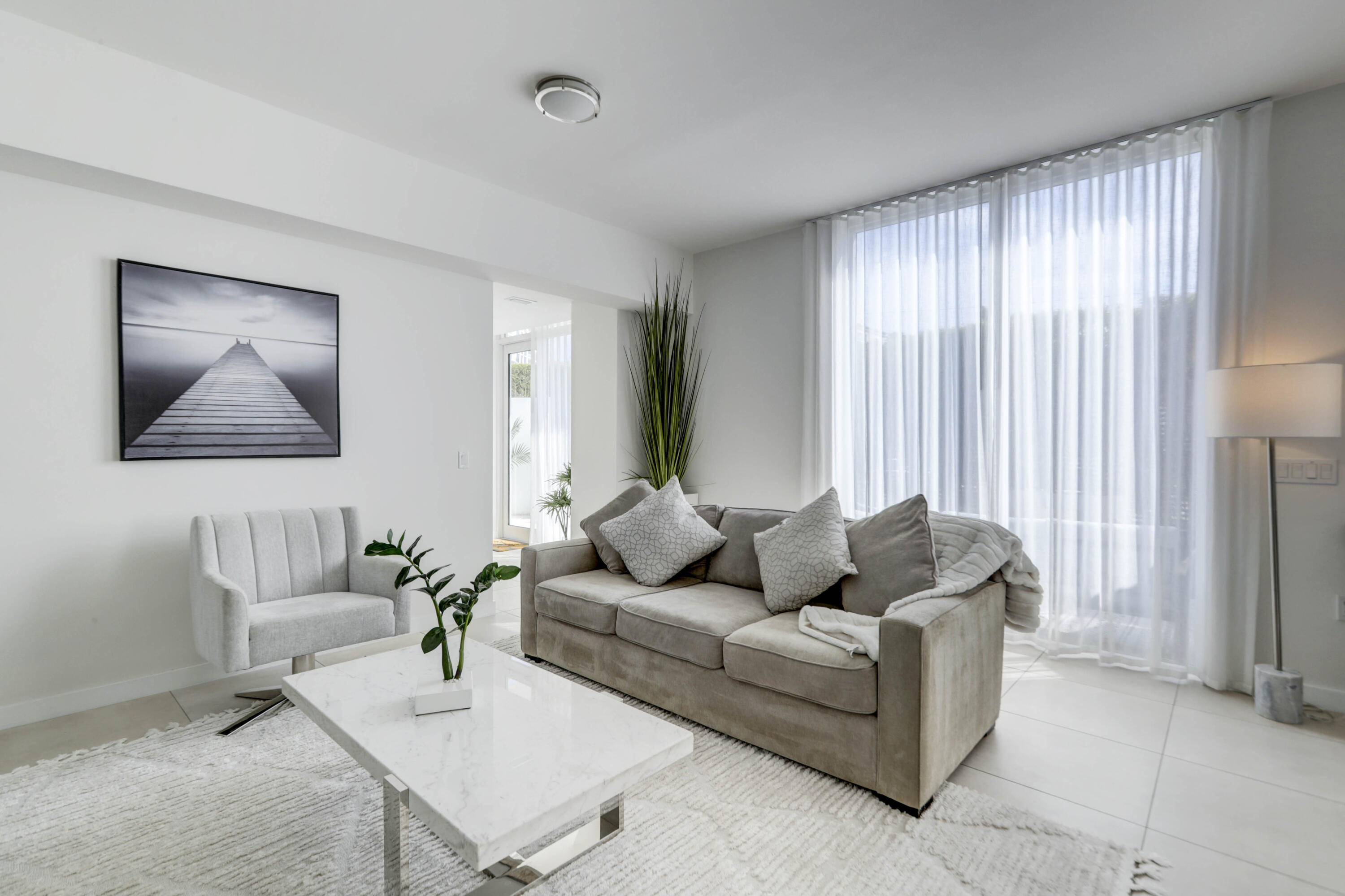 401 N Birch #Th3 Fort Lauderdale, FL 33304