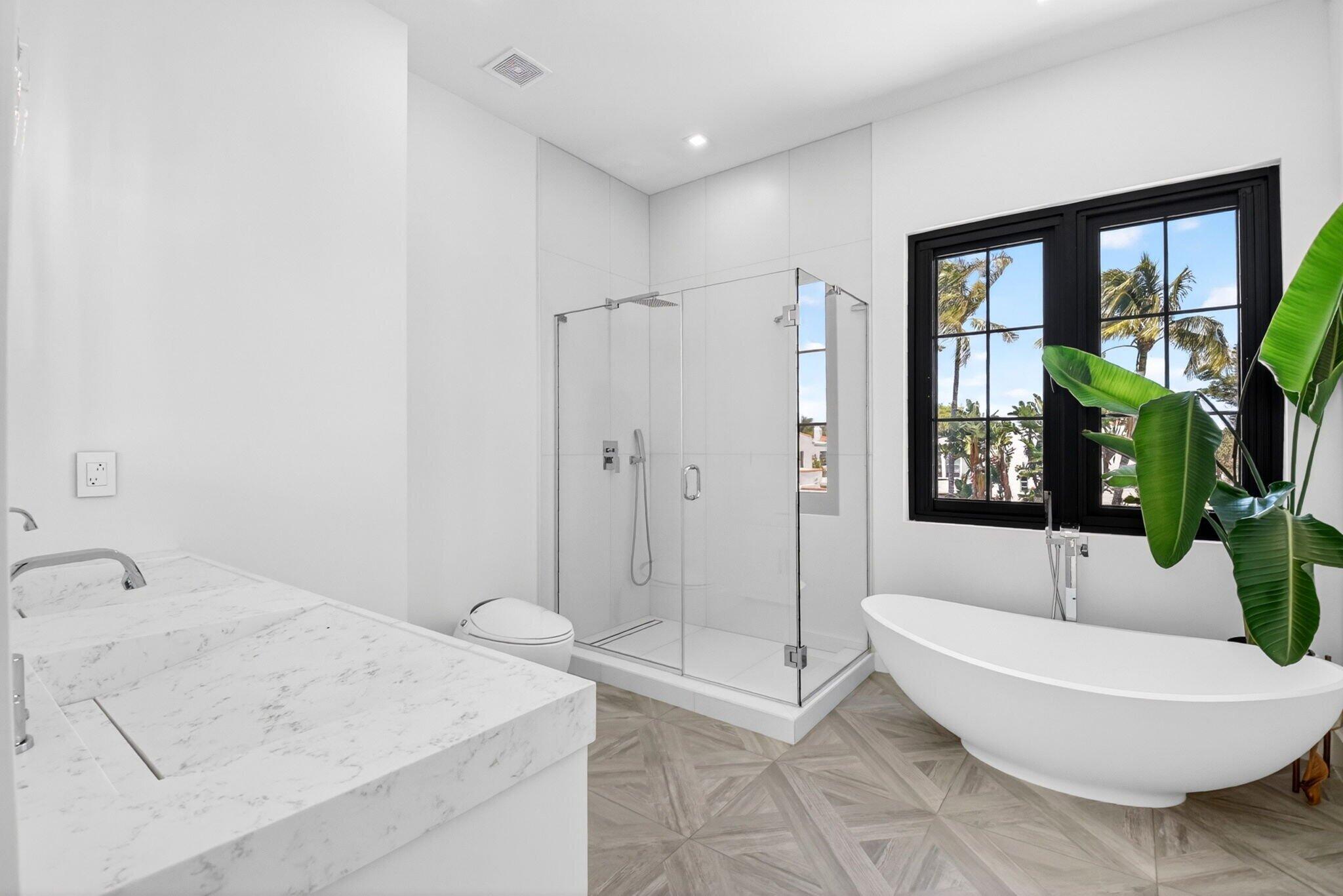 312 Plymouth West Palm Beach, FL 33405