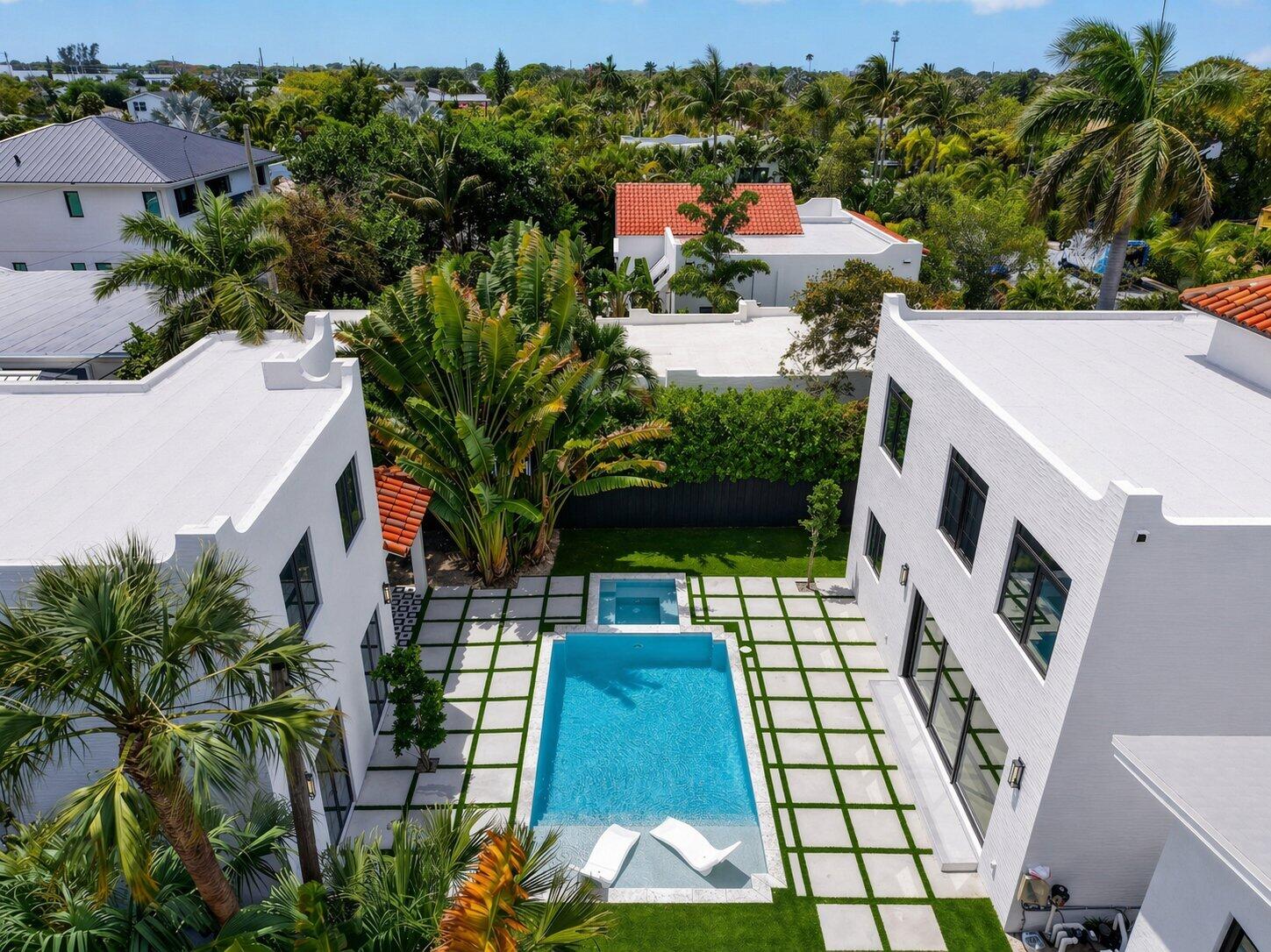 312 Plymouth West Palm Beach, FL 33405