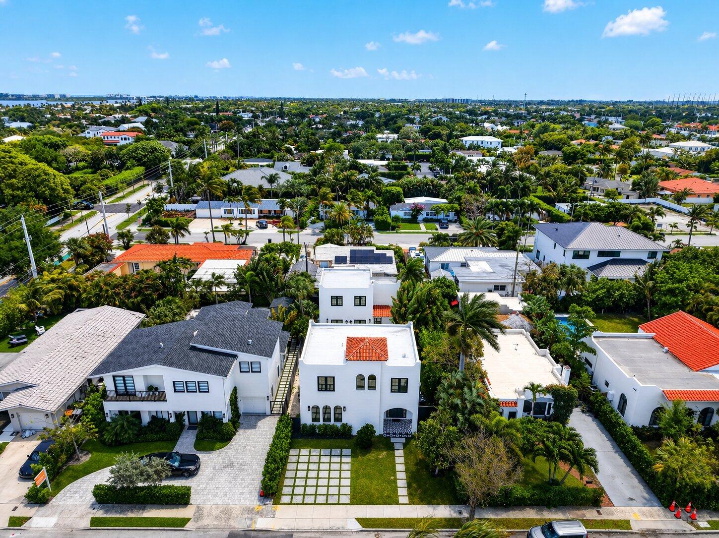 312 Plymouth West Palm Beach, FL 33405