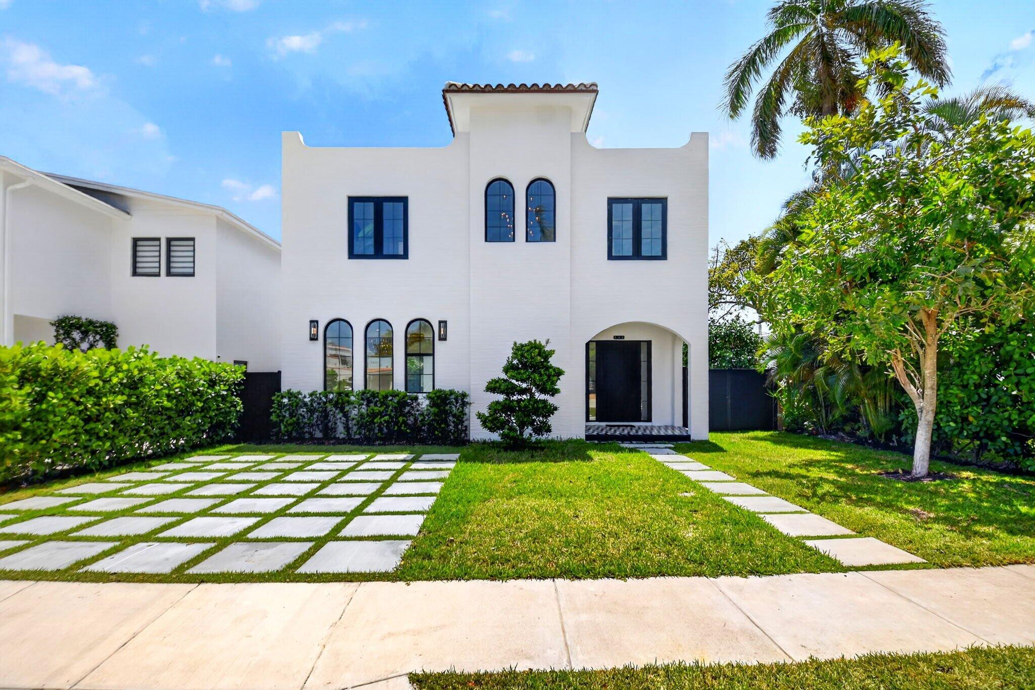 312 Plymouth West Palm Beach, FL 33405