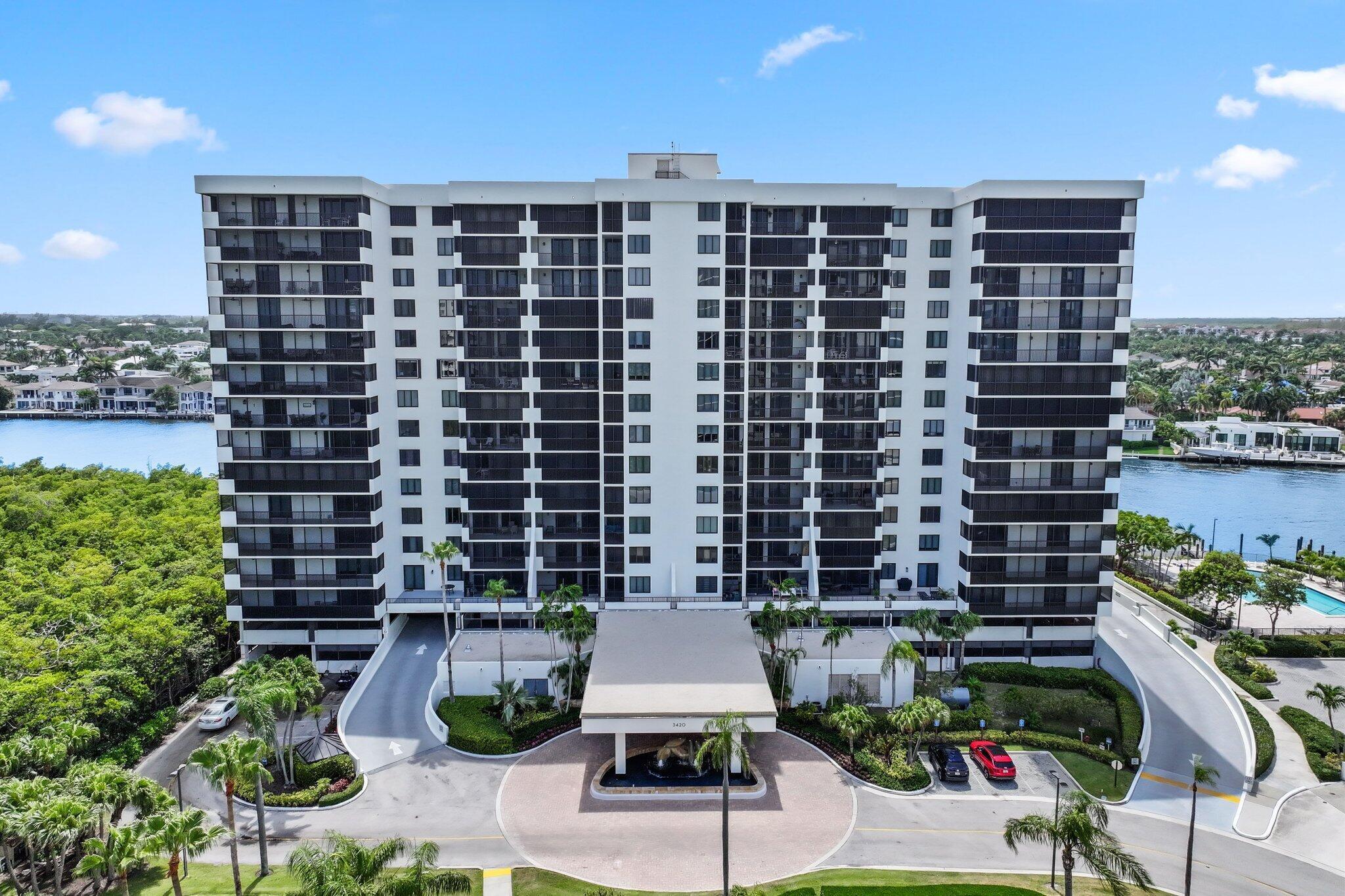 3420 S Ocean #4z