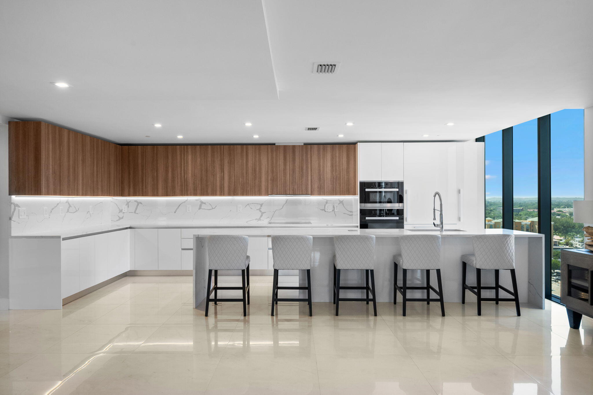 730 N Ocean #1701-1703 Pompano Beach, FL 33062