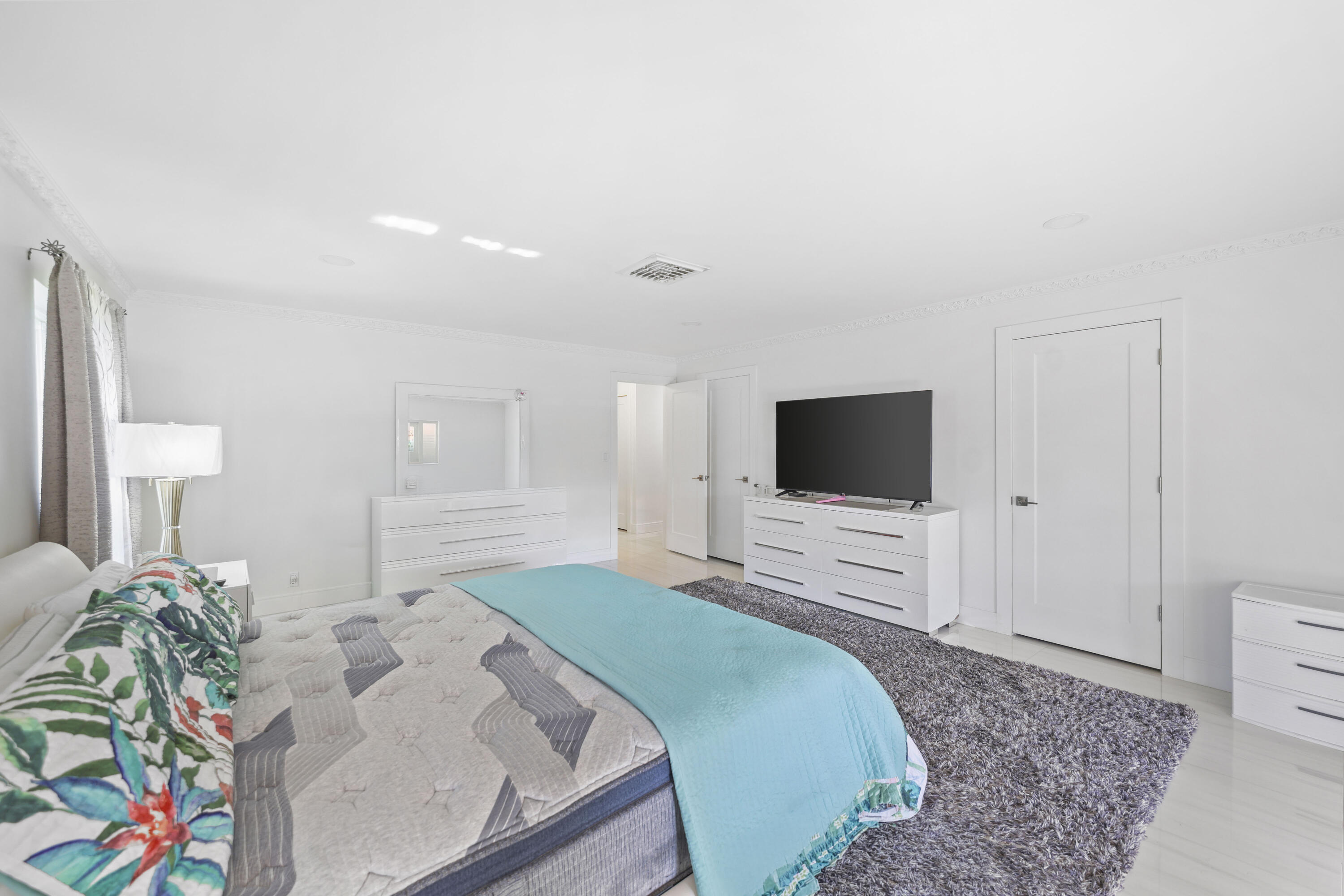 3531 NE 30th Lighthouse Point, FL 33064