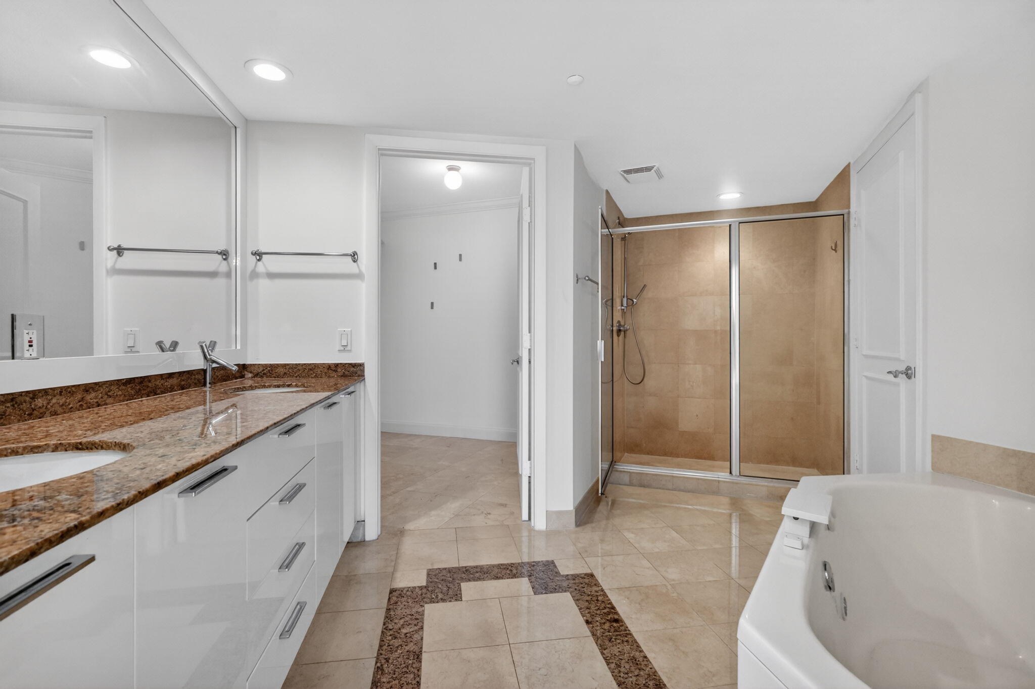 image Ocean Three14