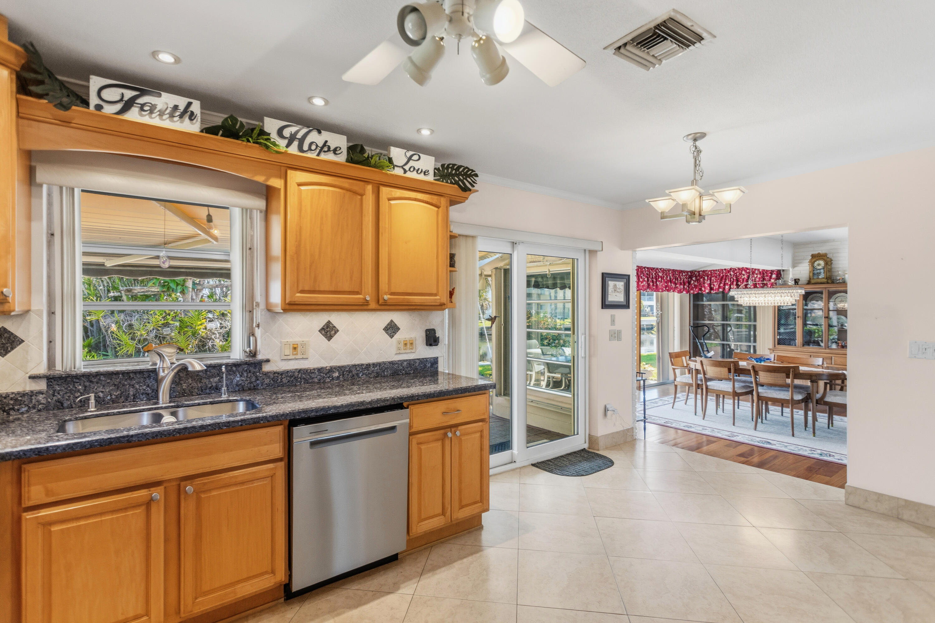 270 SE 5th Pompano Beach, FL 33060