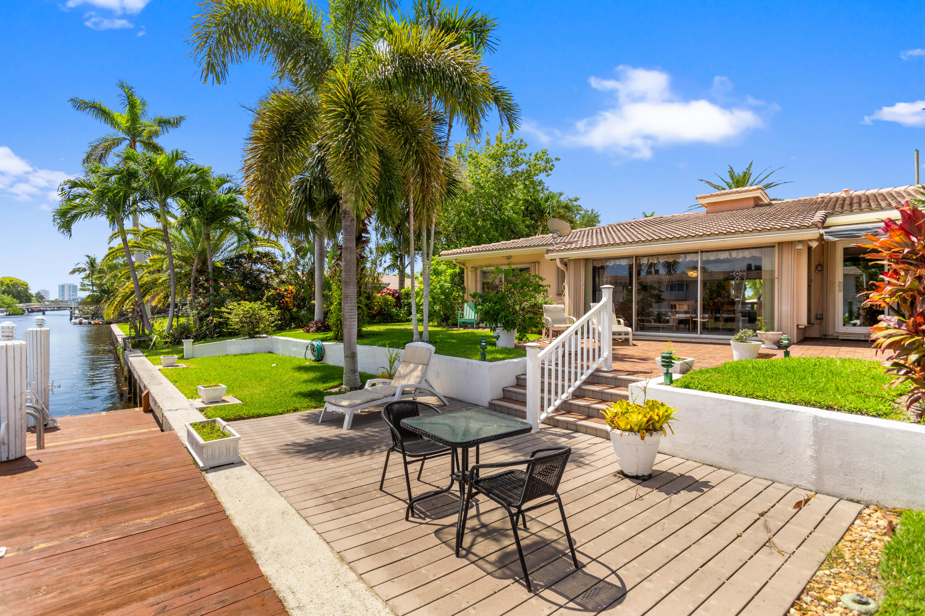 270 SE 5th Pompano Beach, FL 33060