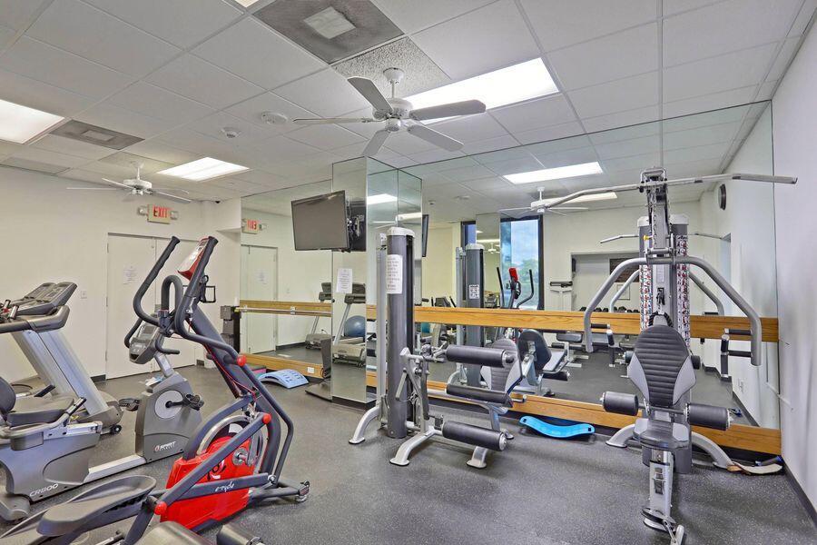 5550 N Ocean #3c Riviera Beach, FL 33404