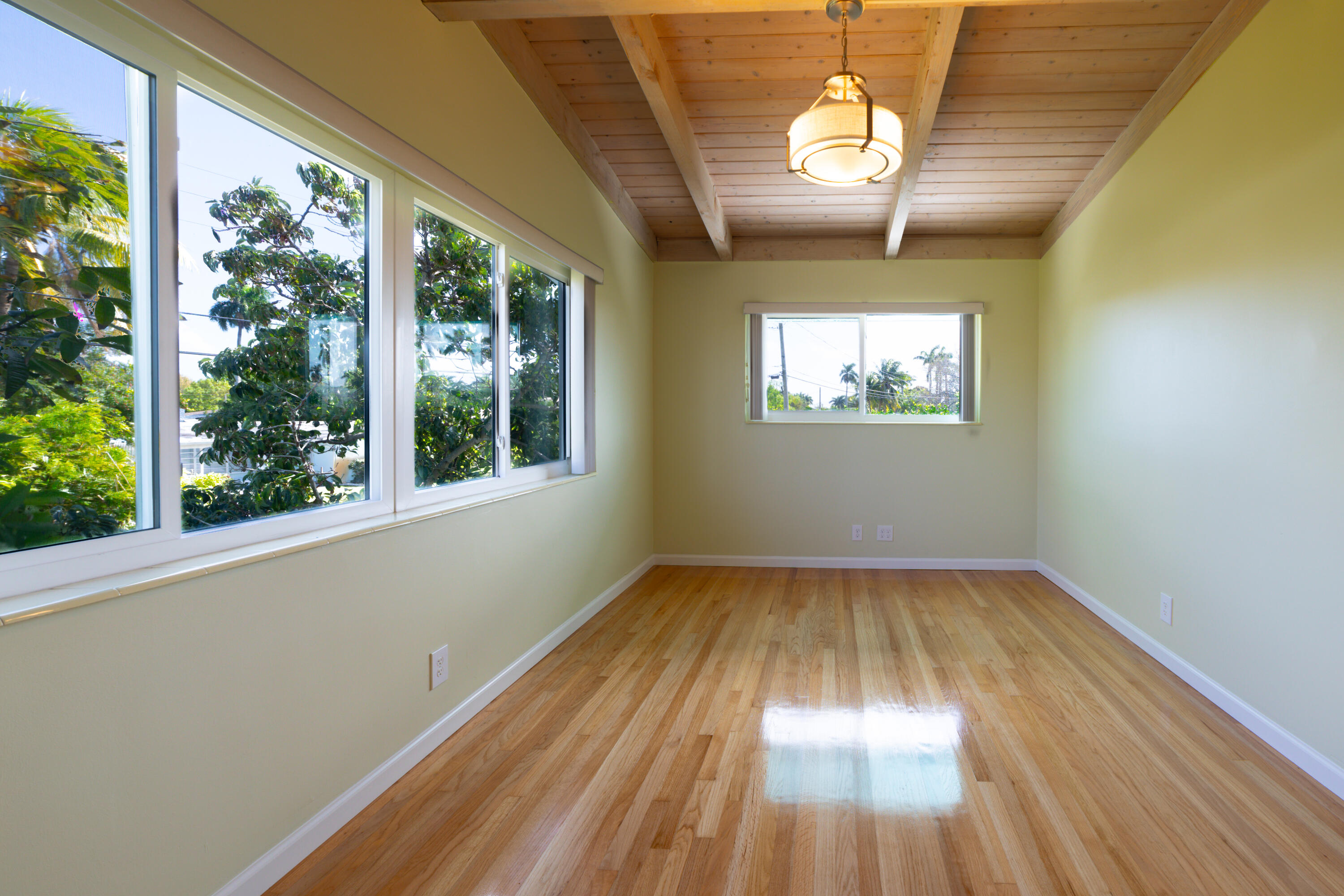 2631 Key Largo Fort Lauderdale, FL 33312