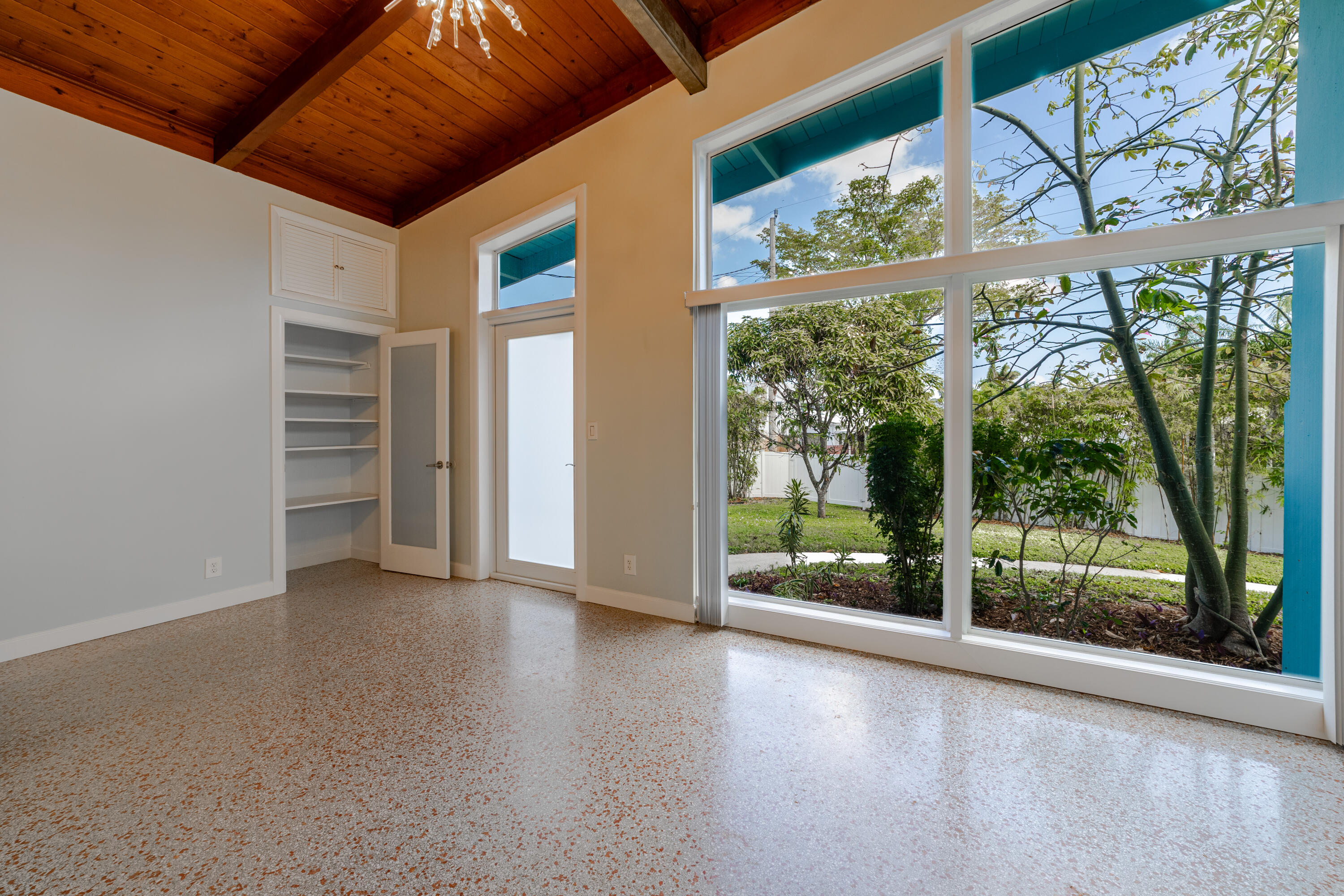 2631 Key Largo Fort Lauderdale, FL 33312