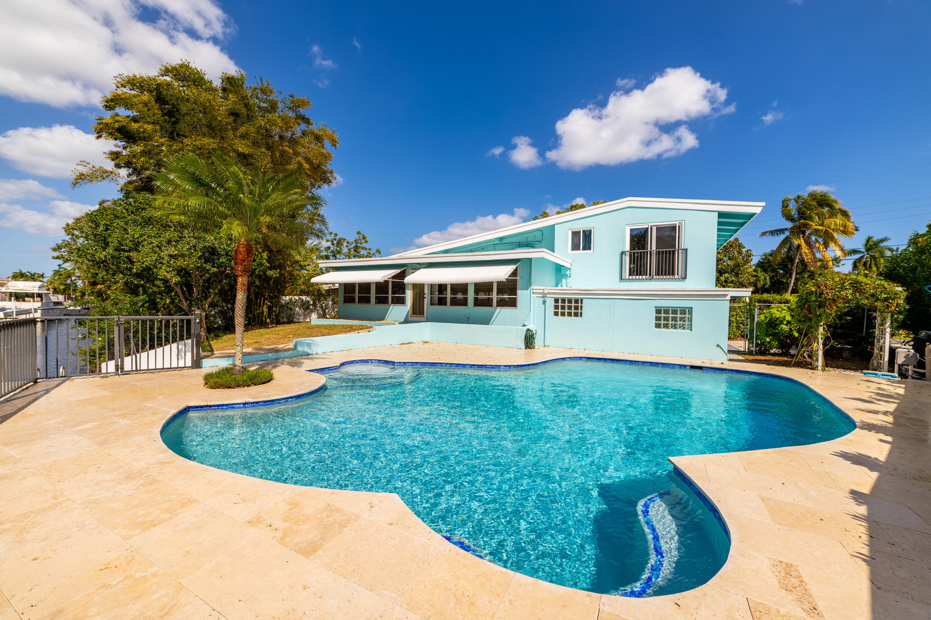 2631 Key Largo Fort Lauderdale, FL 33312