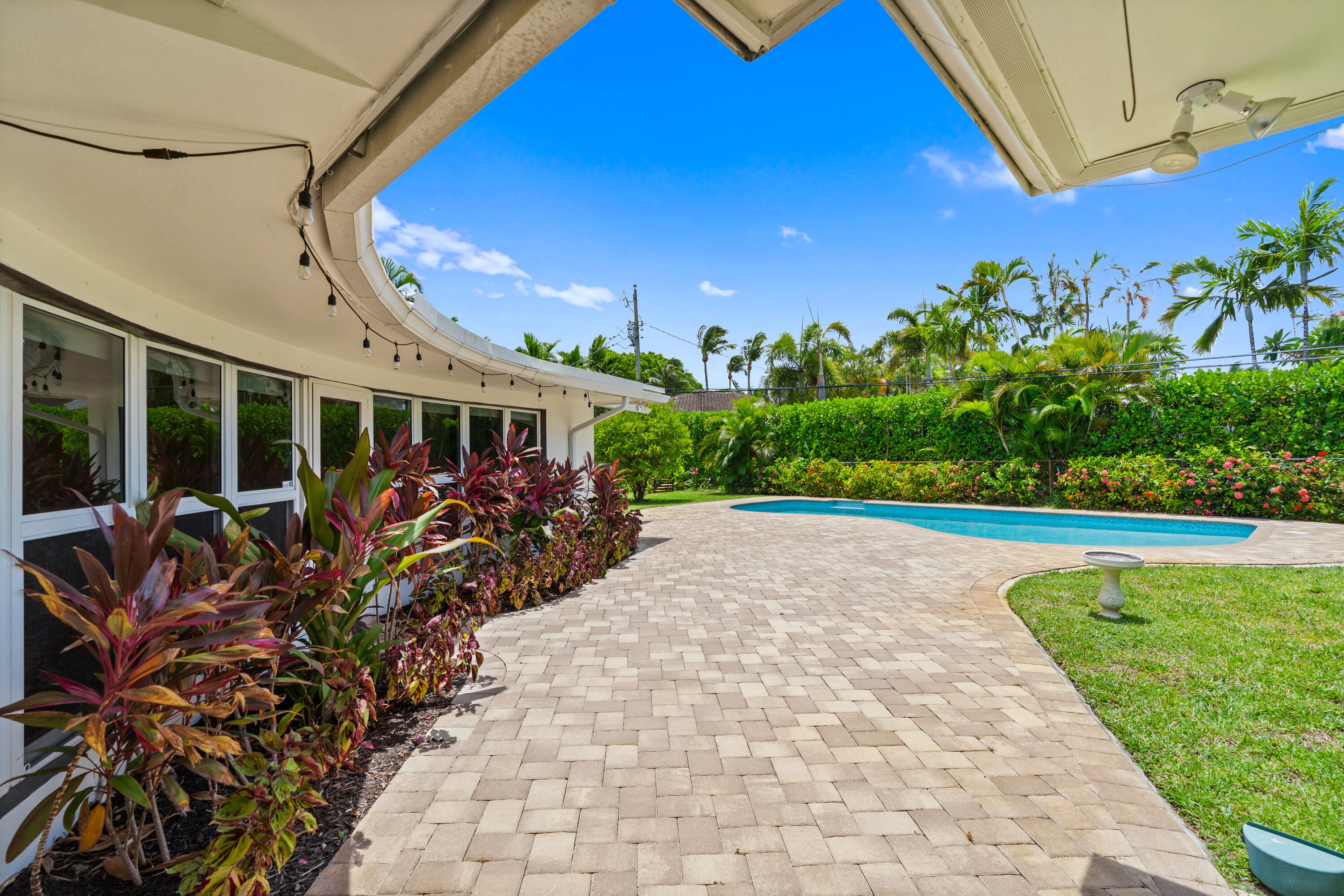 1705 NE 26th Fort Lauderdale, FL 33305