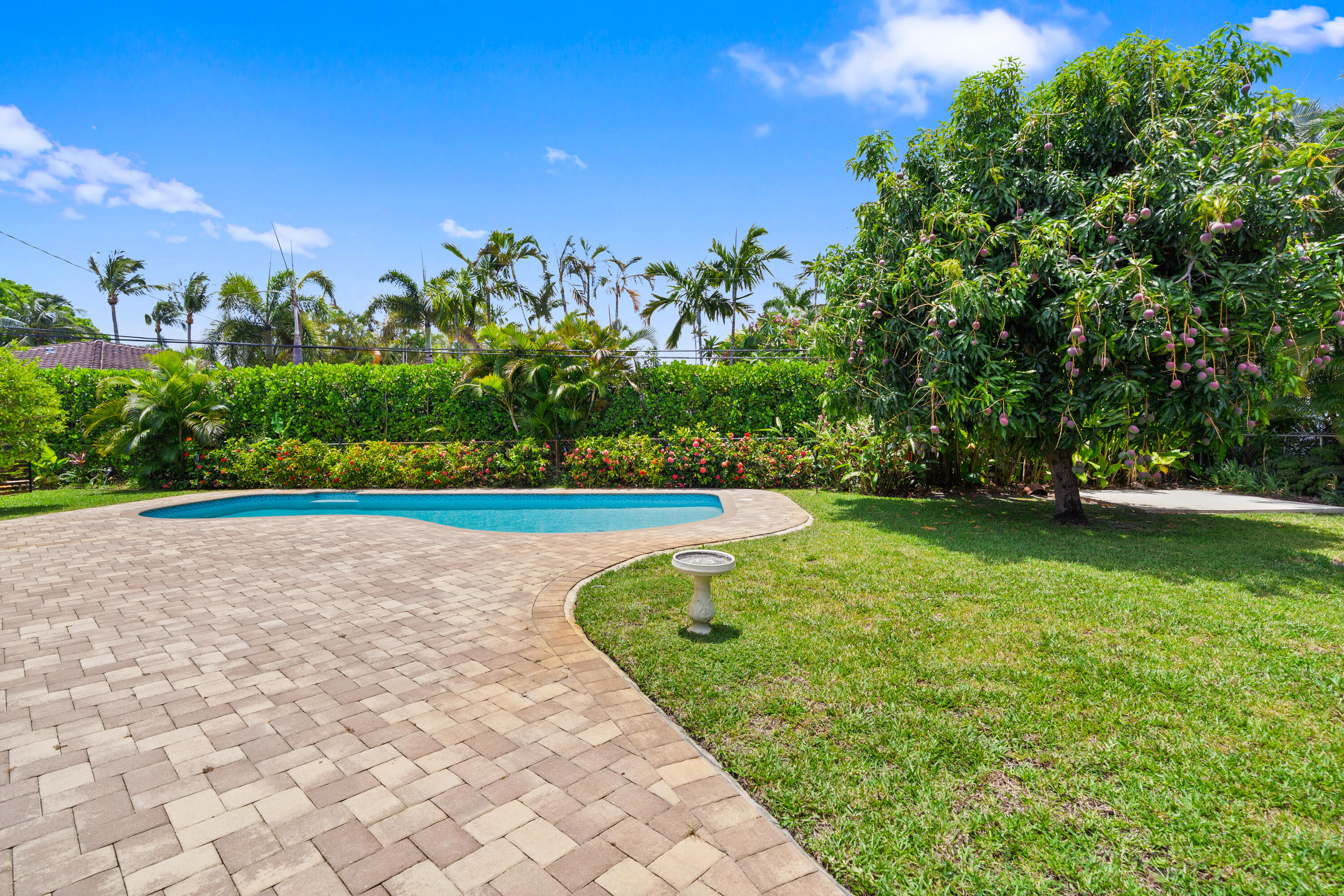 1705 NE 26th Fort Lauderdale, FL 33305