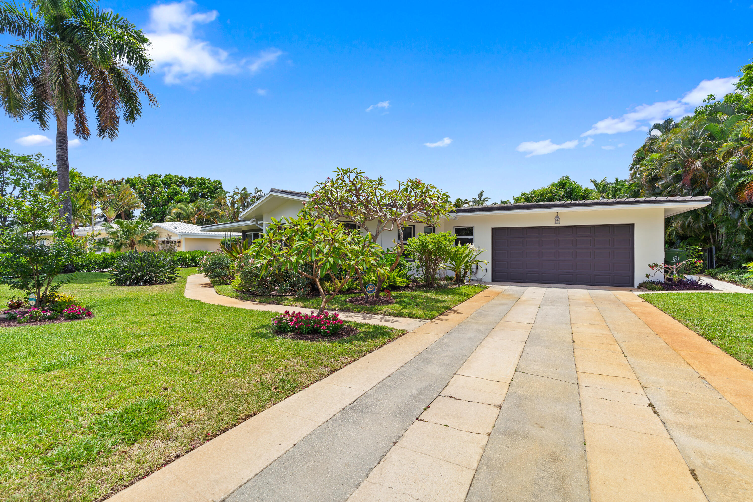 1705 NE 26th Fort Lauderdale, FL 33305