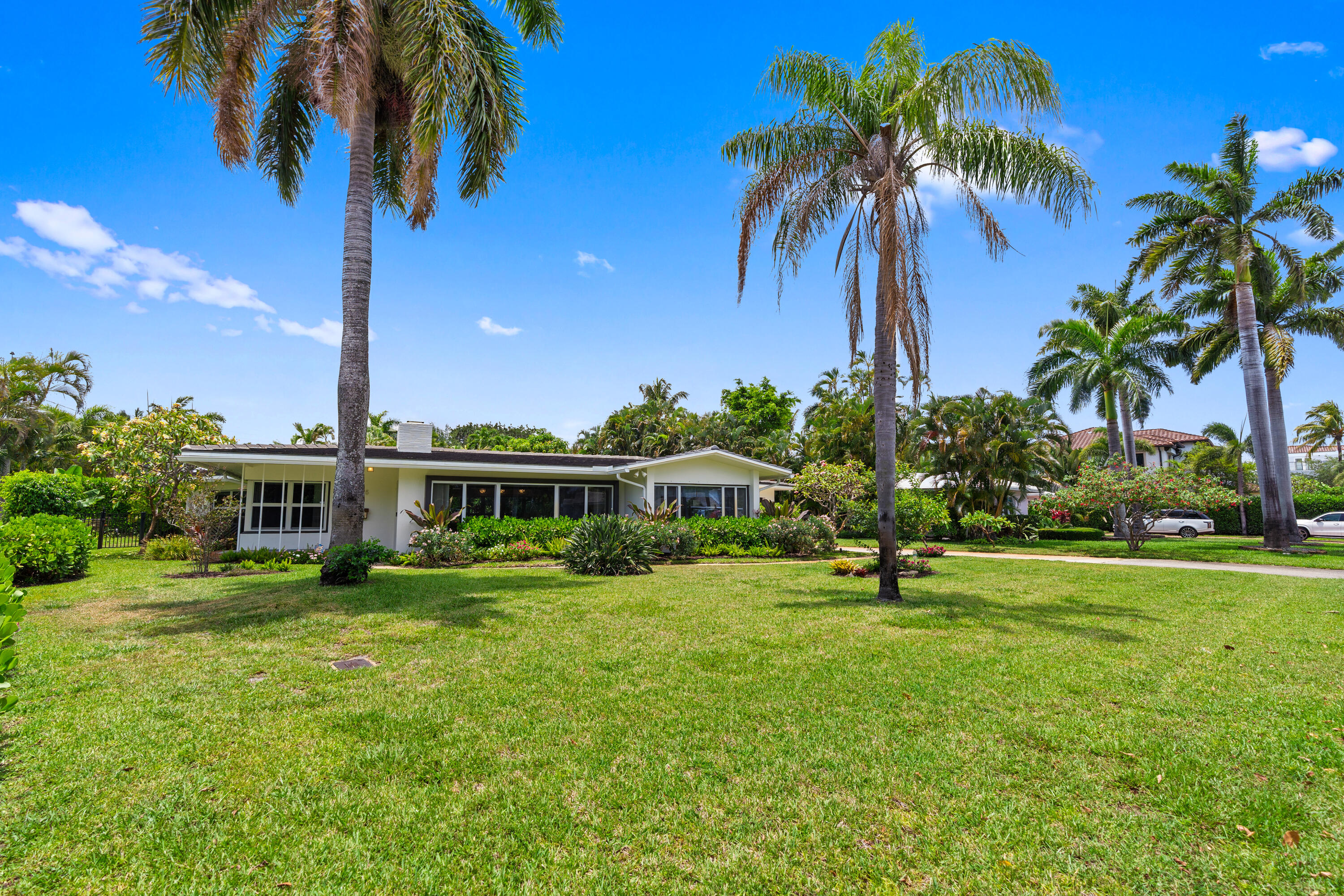 1705 NE 26th Fort Lauderdale, FL 33305