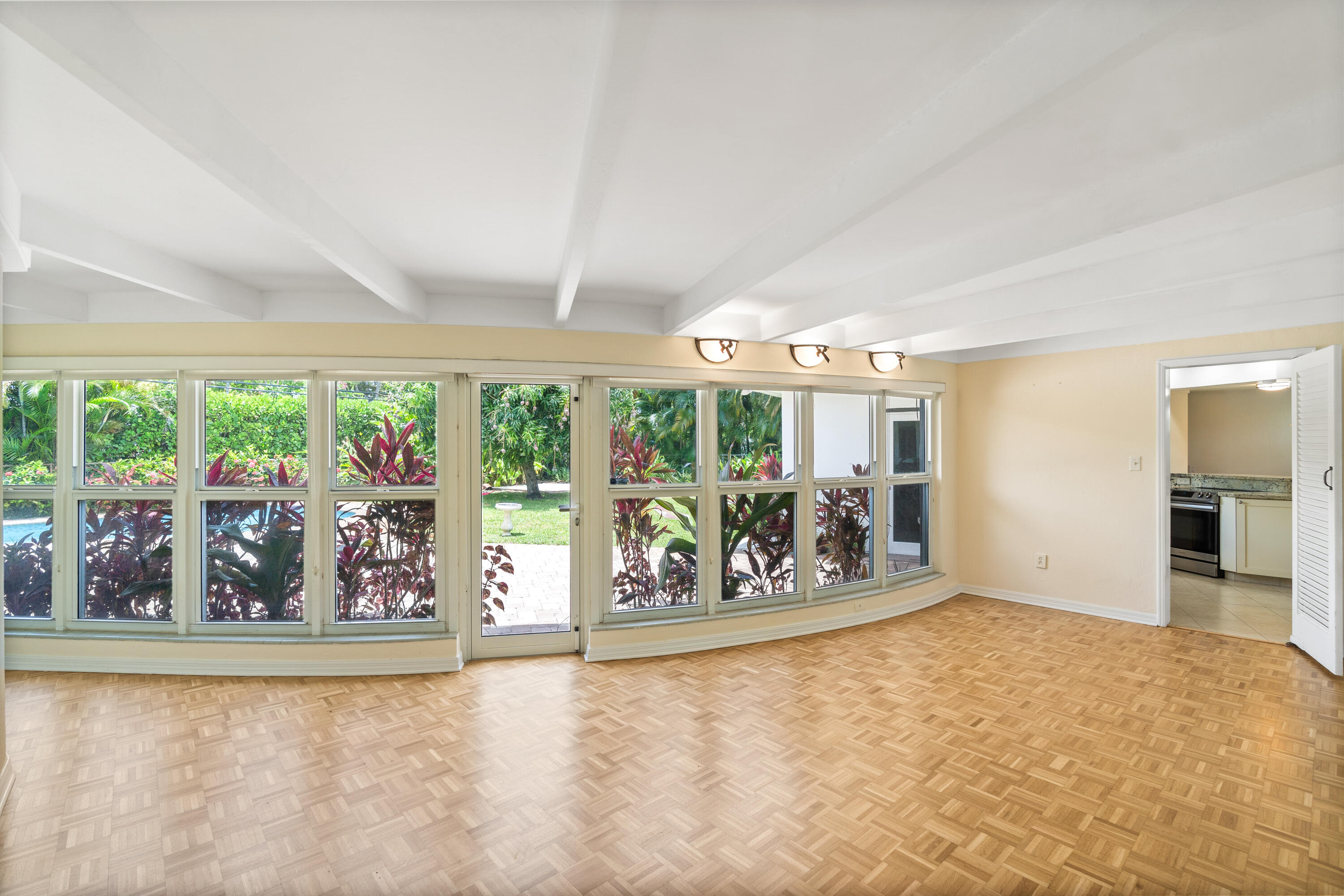 1705 NE 26th Fort Lauderdale, FL 33305
