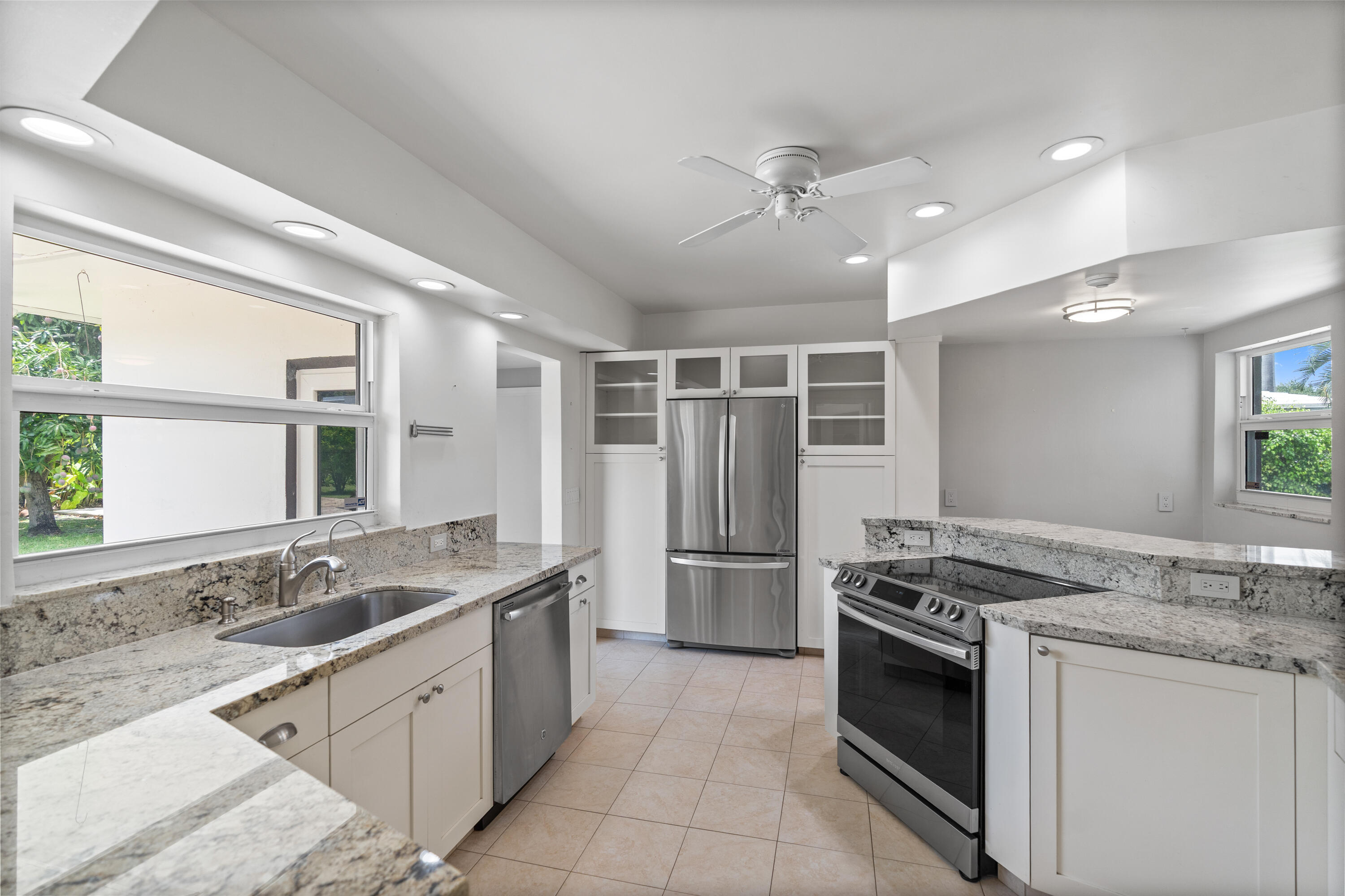 1705 NE 26th Fort Lauderdale, FL 33305