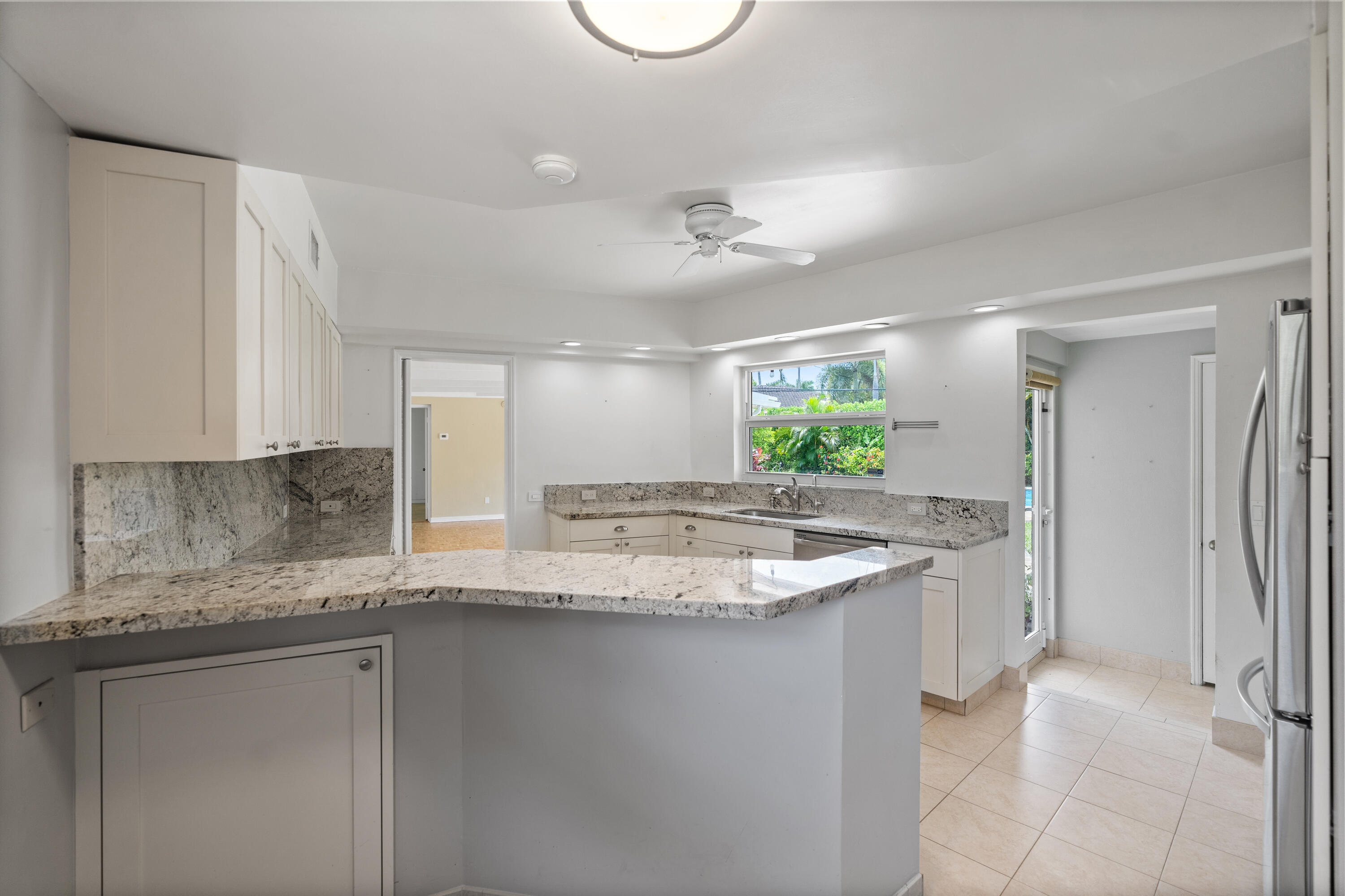 1705 NE 26th Fort Lauderdale, FL 33305