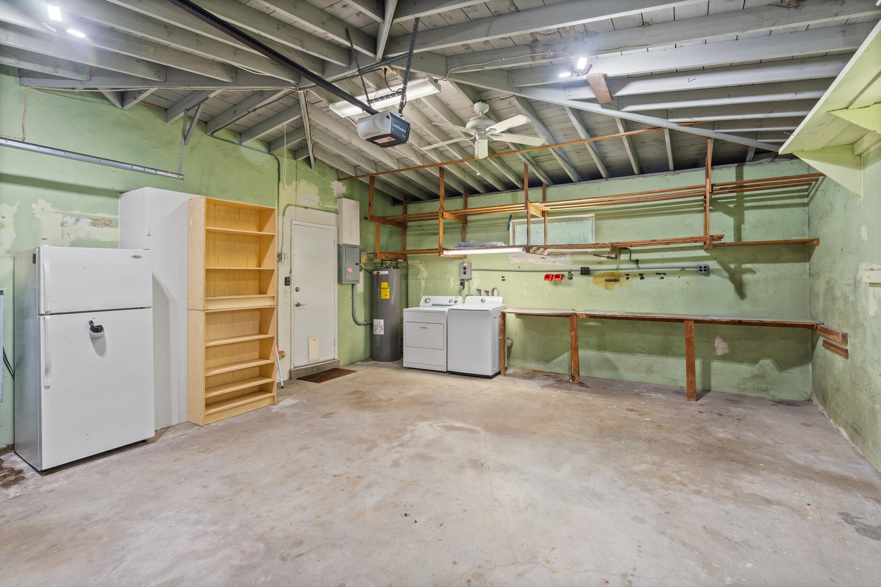 1705 NE 26th Fort Lauderdale, FL 33305