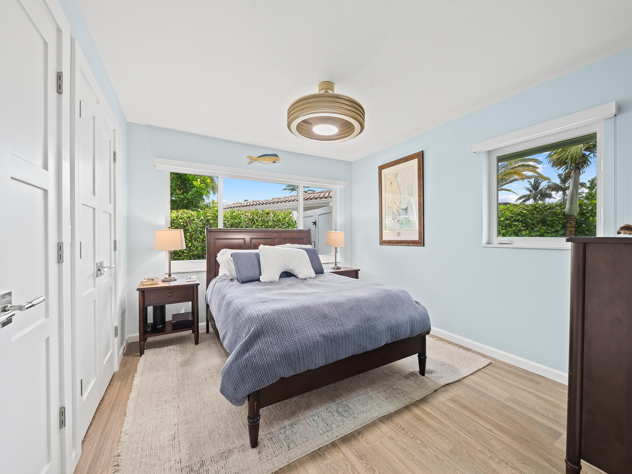 2421 NE 50th Lighthouse Point, FL 33064