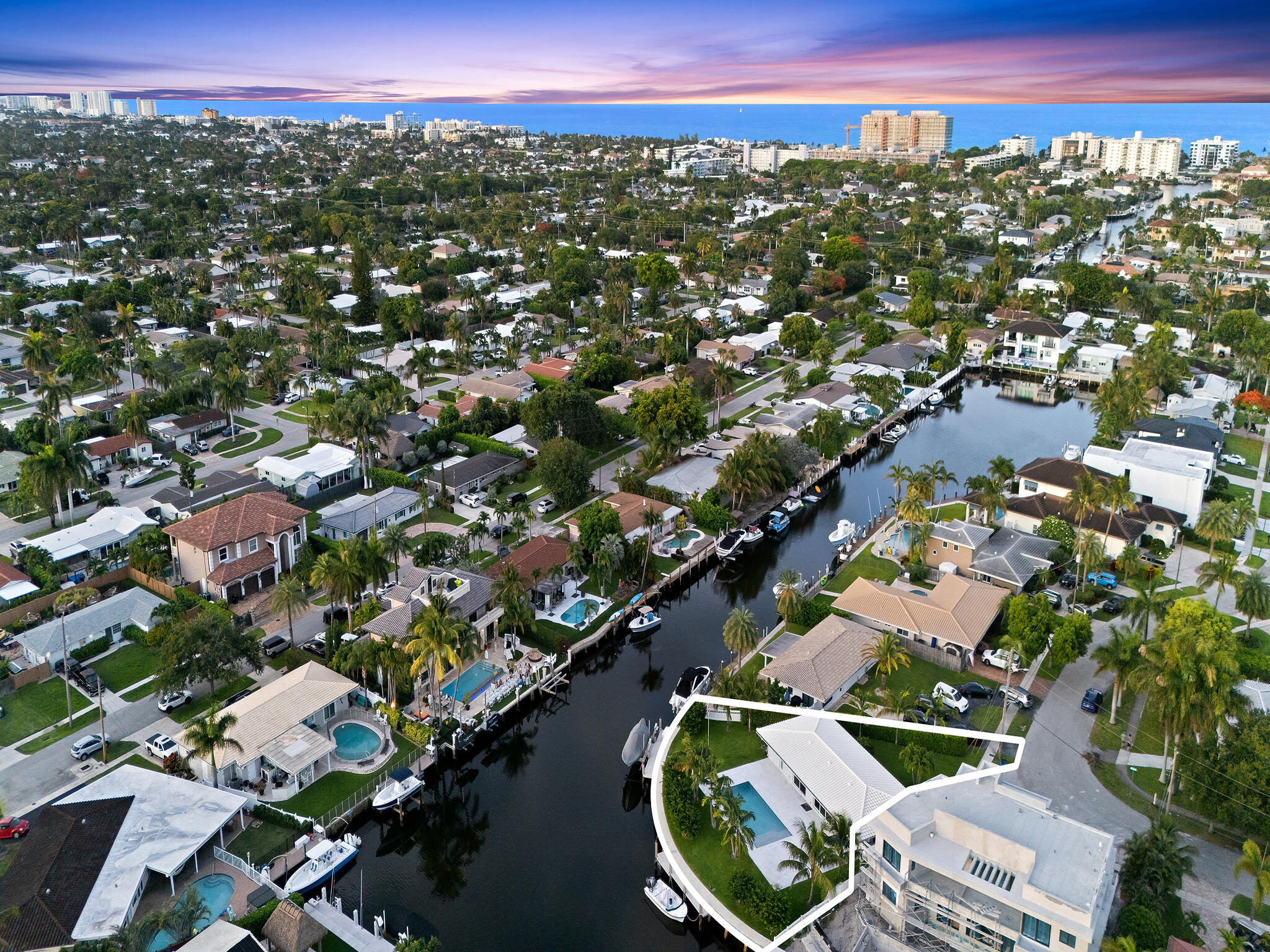 2421 NE 50th Lighthouse Point, FL 33064