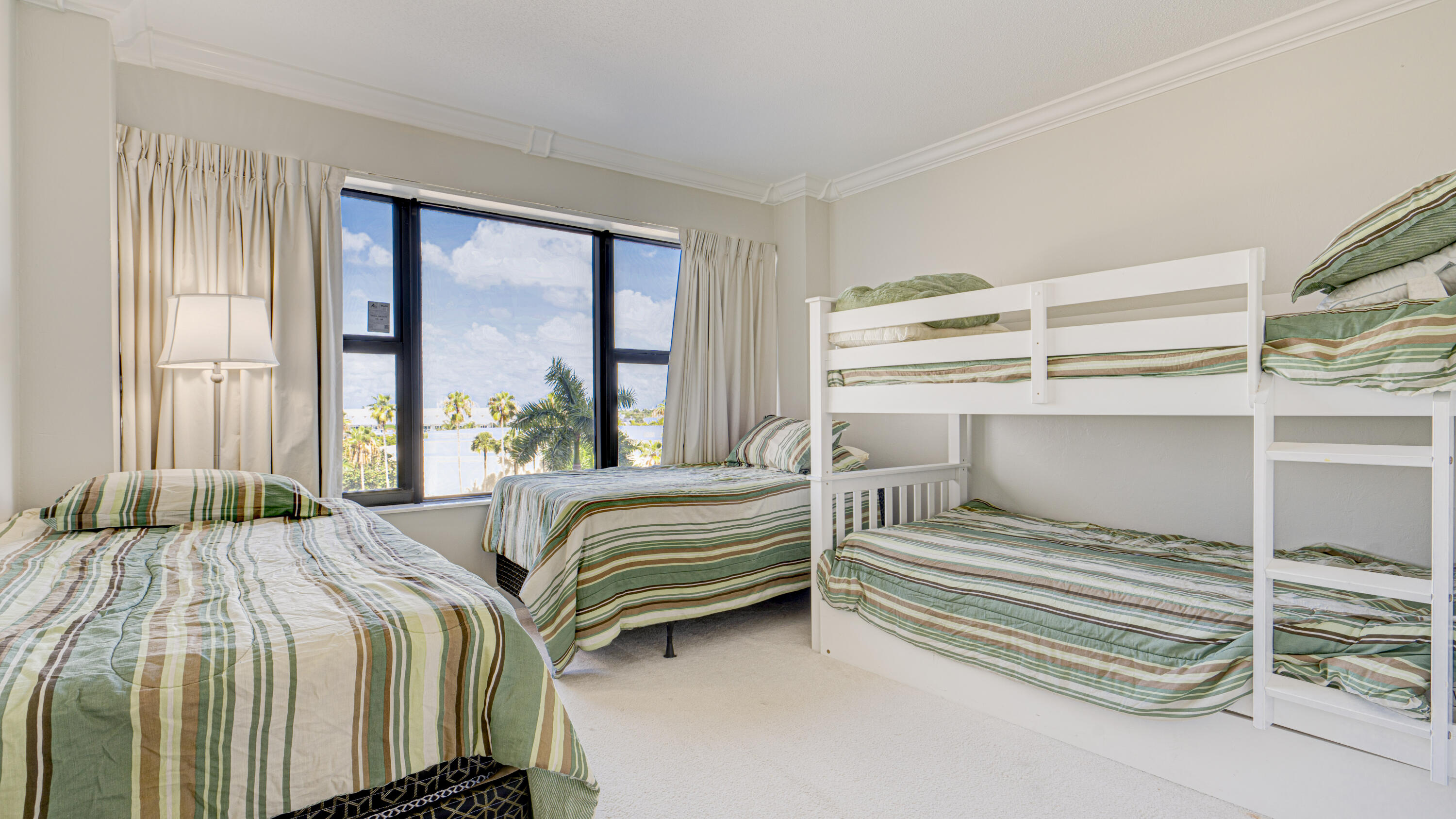 3800 Galt Ocean #515 Fort Lauderdale, FL 33308