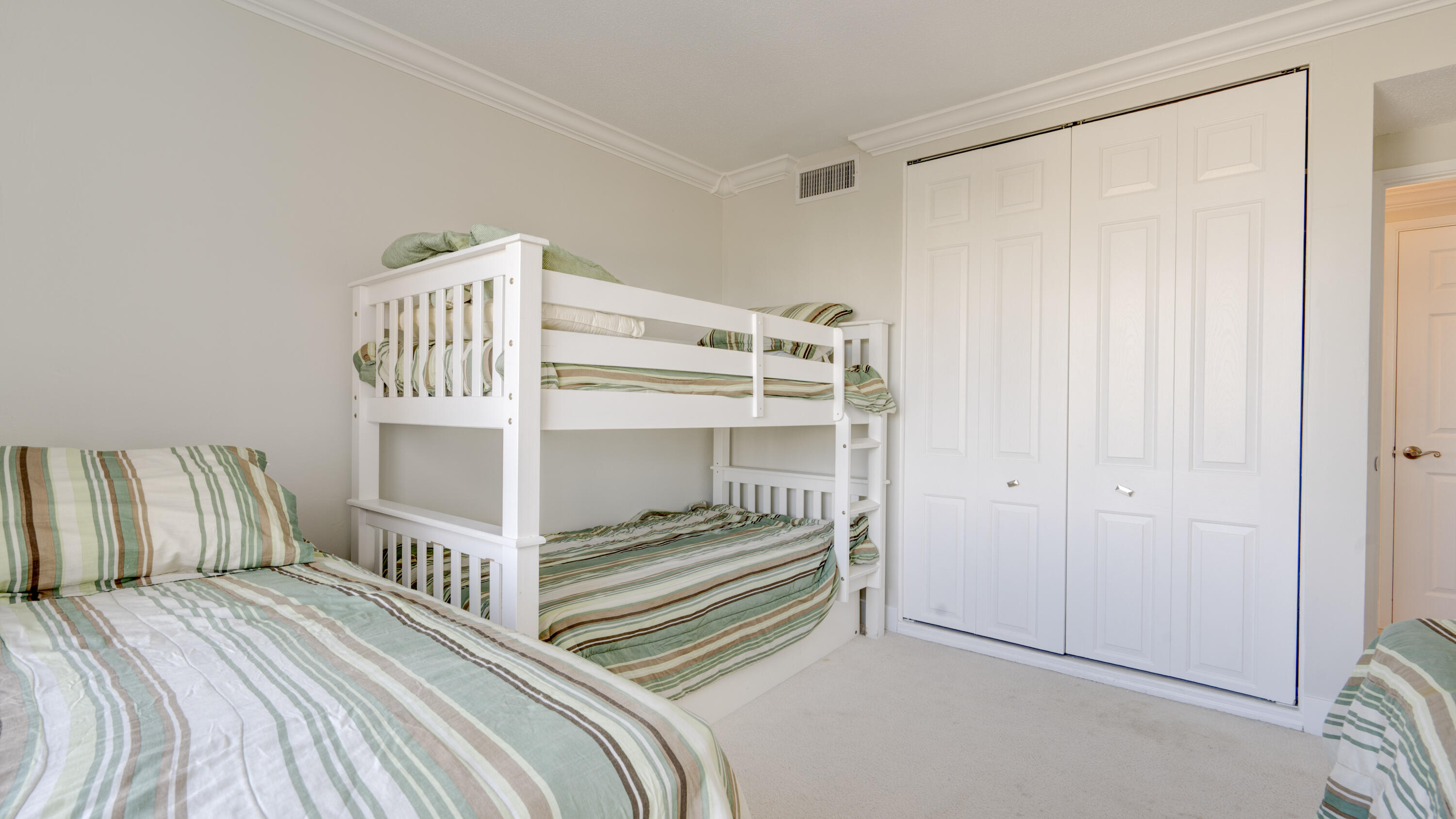 3800 Galt Ocean #515 Fort Lauderdale, FL 33308