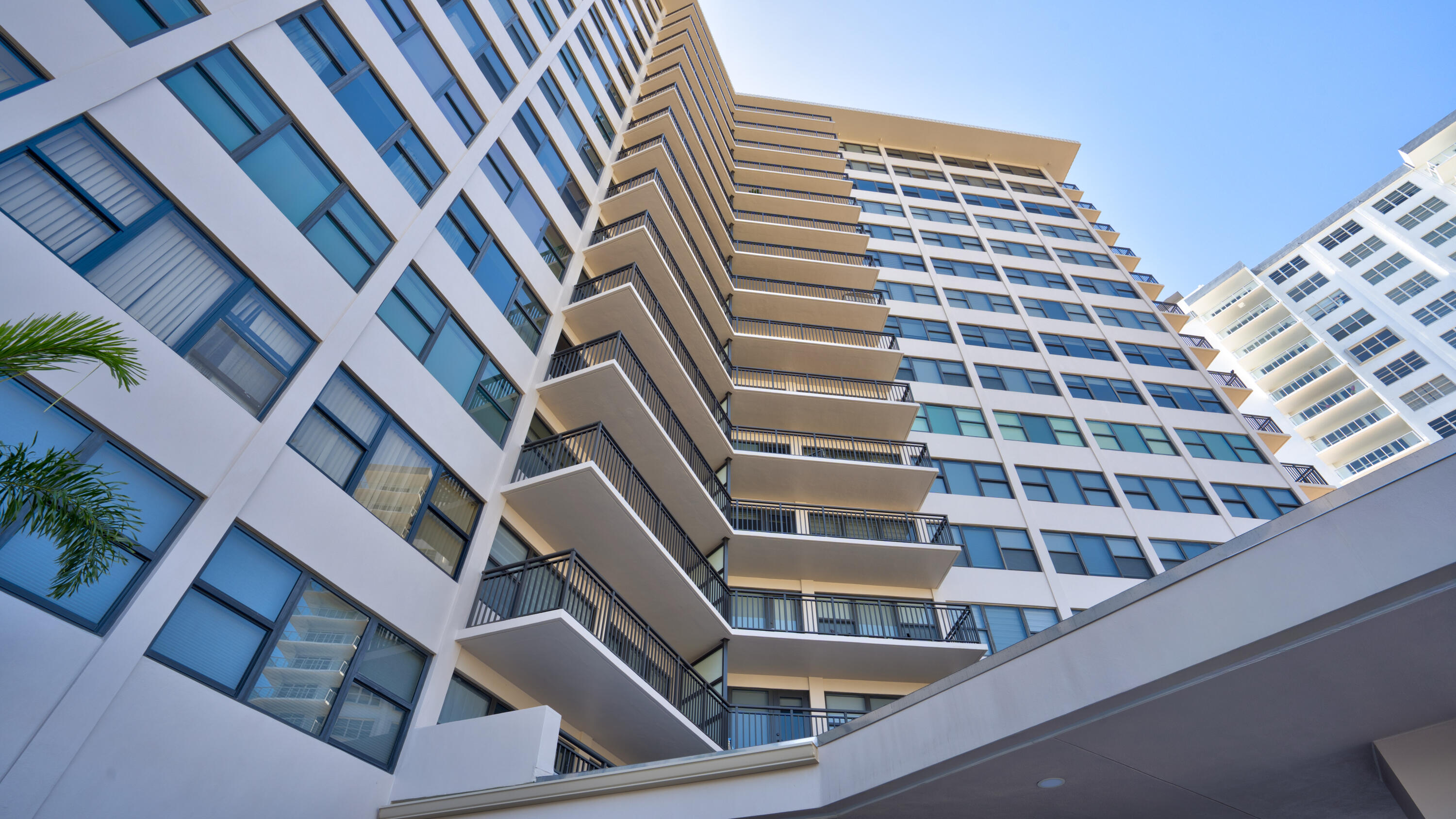 3800 Galt Ocean #515 Fort Lauderdale, FL 33308