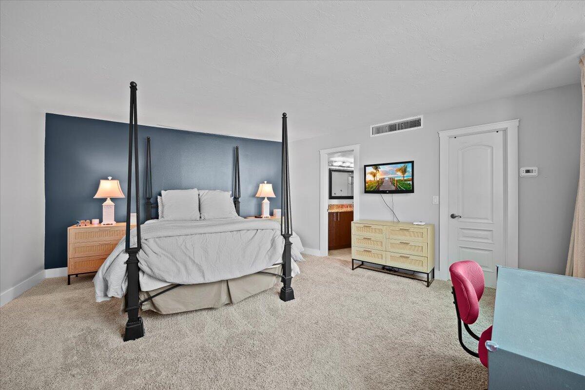 2800 N Ocean #A-18c Riviera Beach, FL 33404