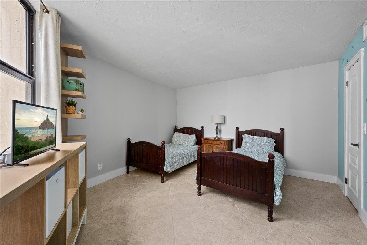 2800 N Ocean #A-18c Riviera Beach, FL 33404