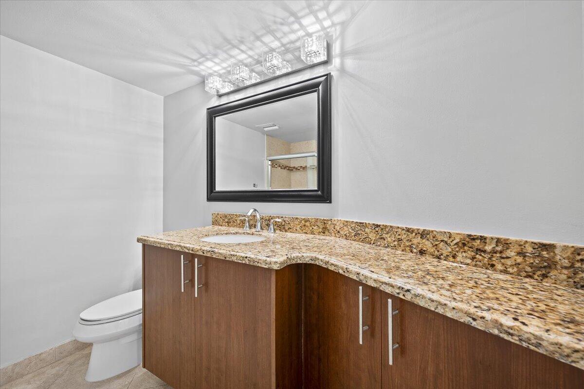 2800 N Ocean #A-18c Riviera Beach, FL 33404