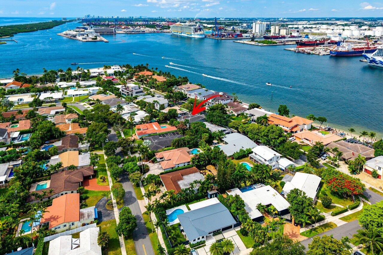 1940 Harbourview Fort Lauderdale, FL 33316