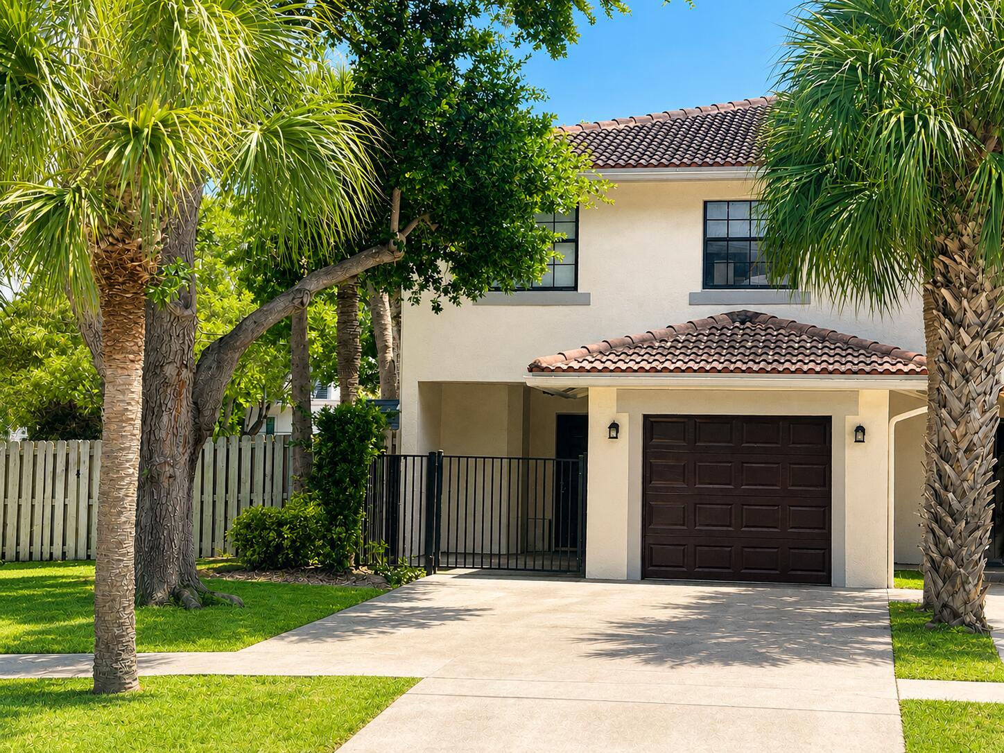248 Avenue L