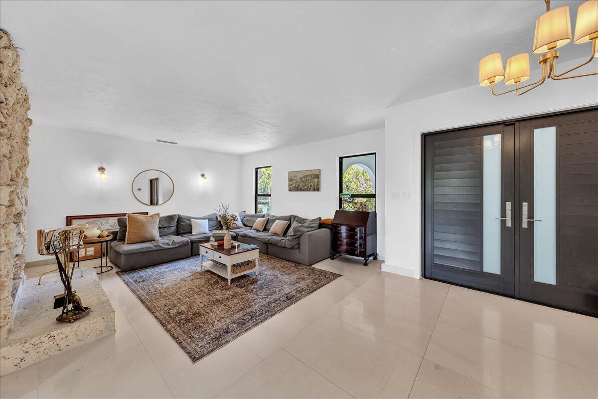 5901 SW 136th Pinecrest, FL 33156
