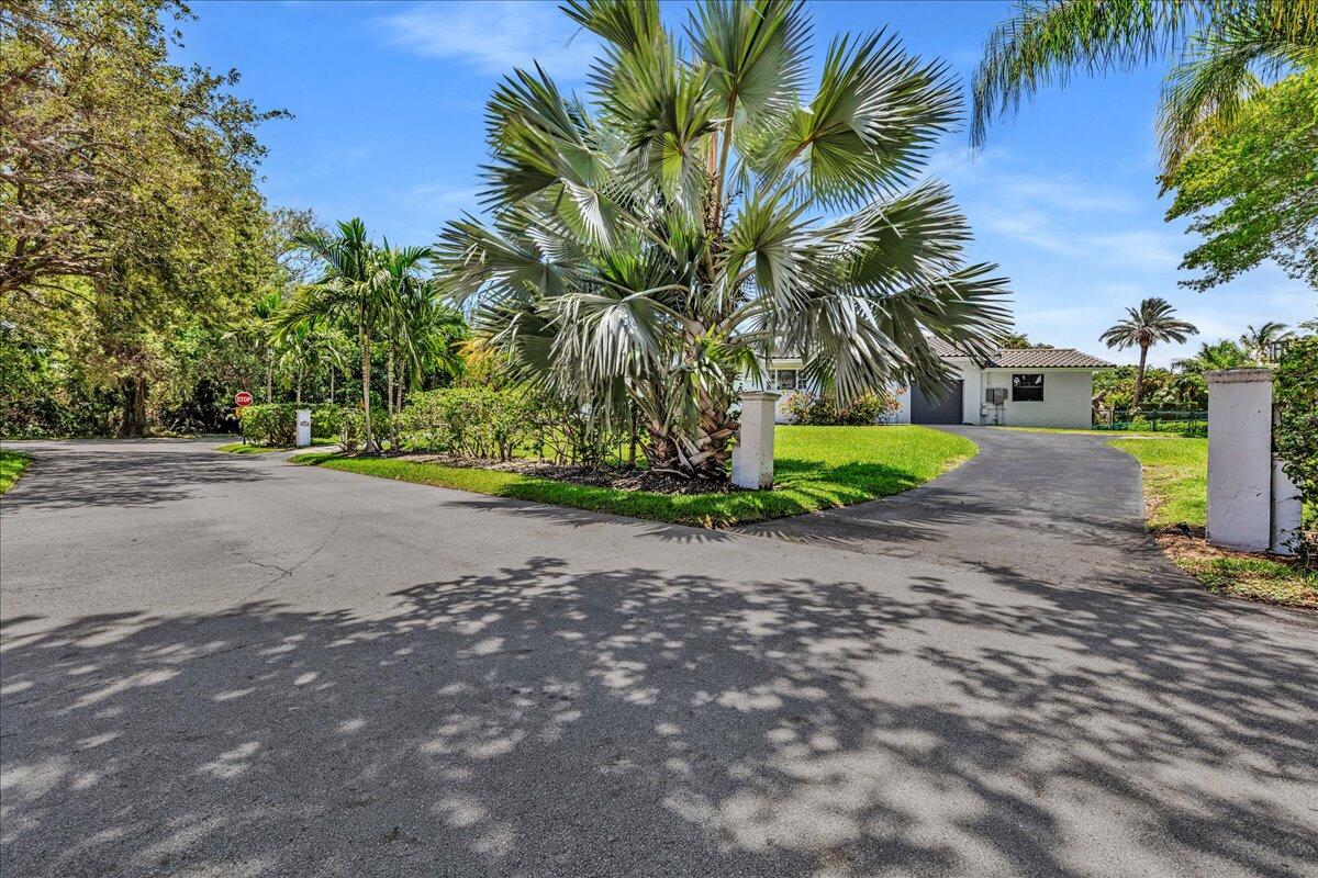 5901 SW 136th Pinecrest, FL 33156
