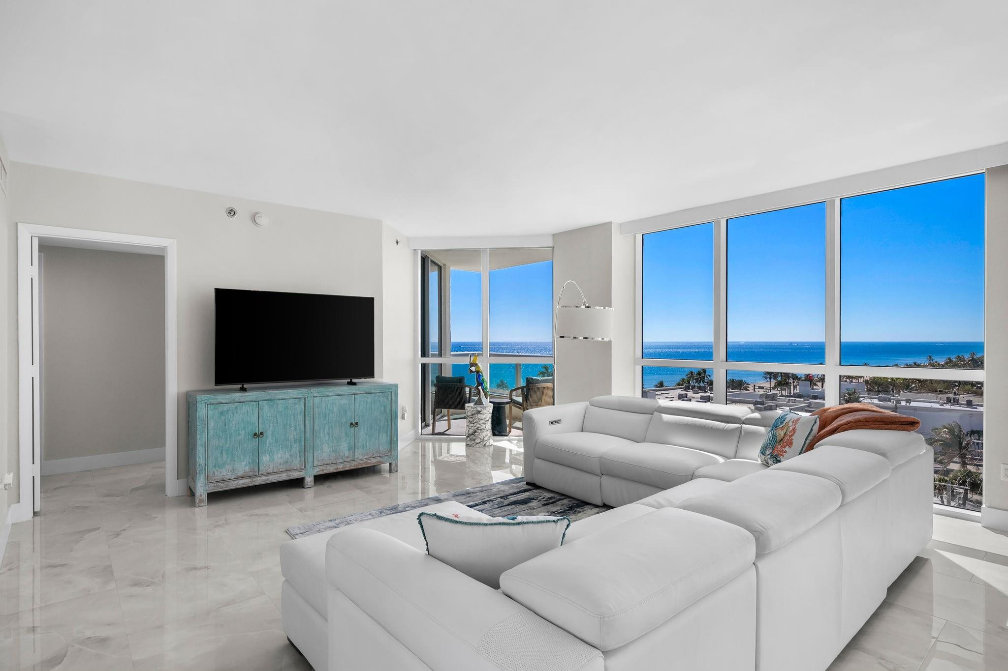 101 S Fort Lauderdale Bch #907