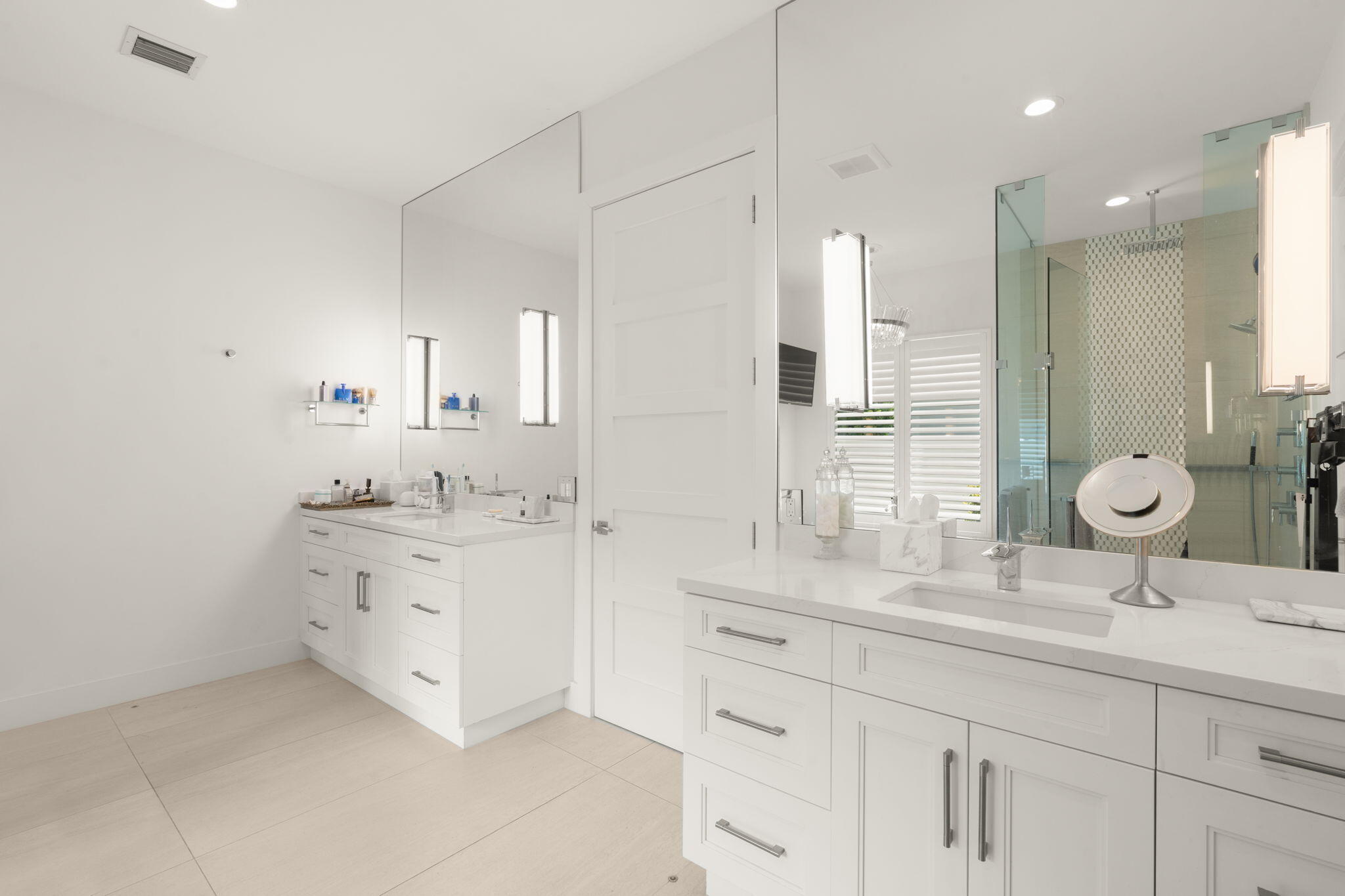 2517 NE 13th Fort Lauderdale, FL 33304