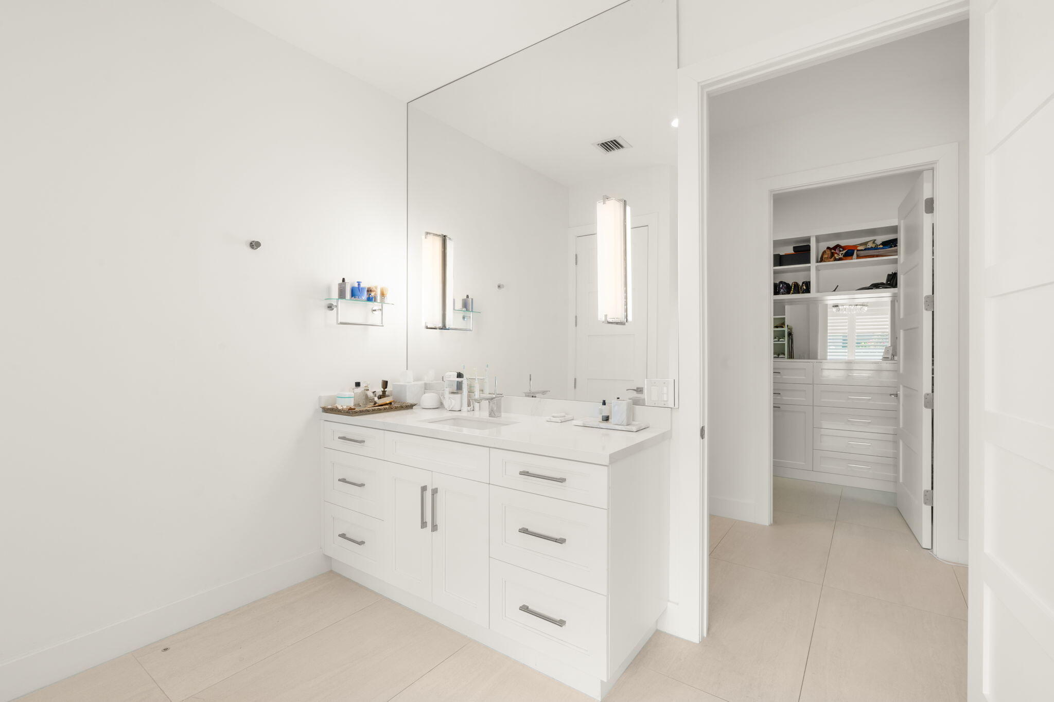 2517 NE 13th Fort Lauderdale, FL 33304