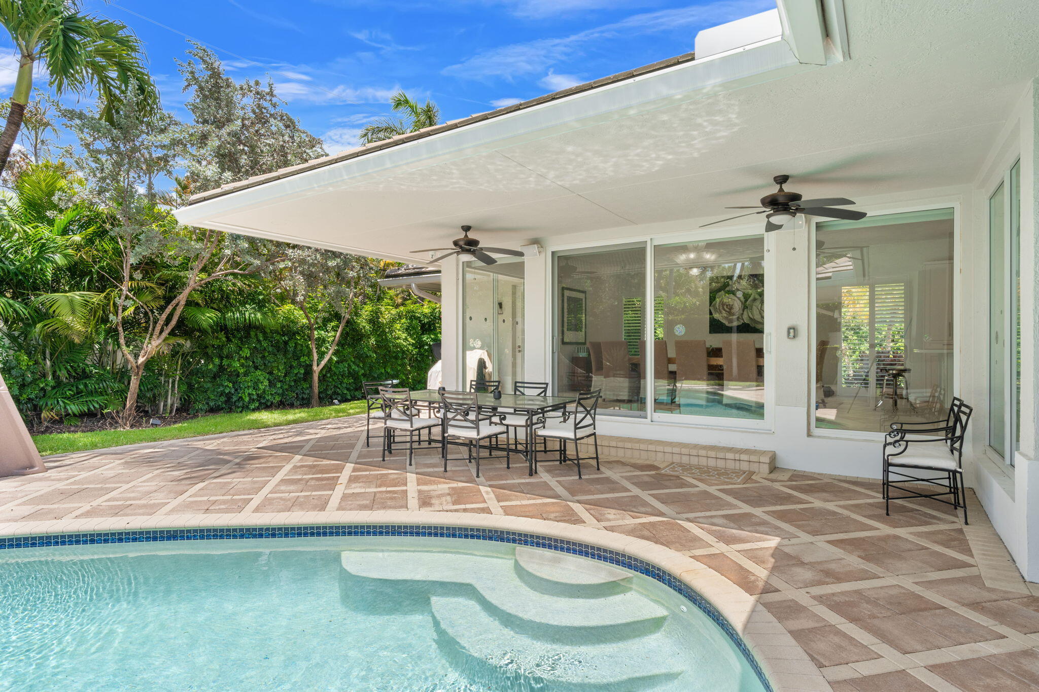 2517 NE 13th Fort Lauderdale, FL 33304