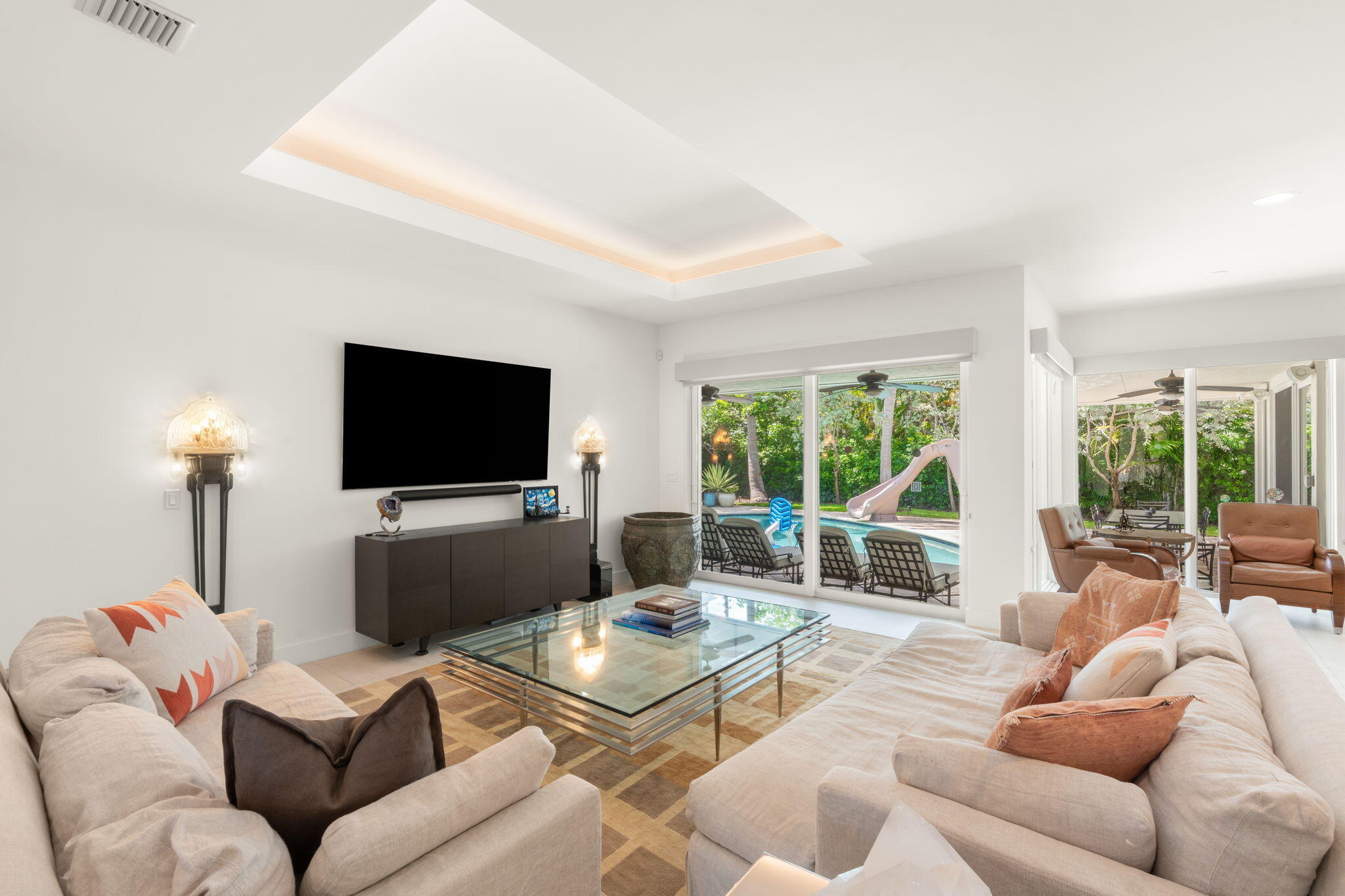 2517 NE 13th Fort Lauderdale, FL 33304