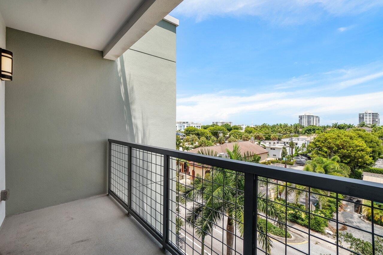 236 SE Fifth #303 Delray Beach, FL 33483