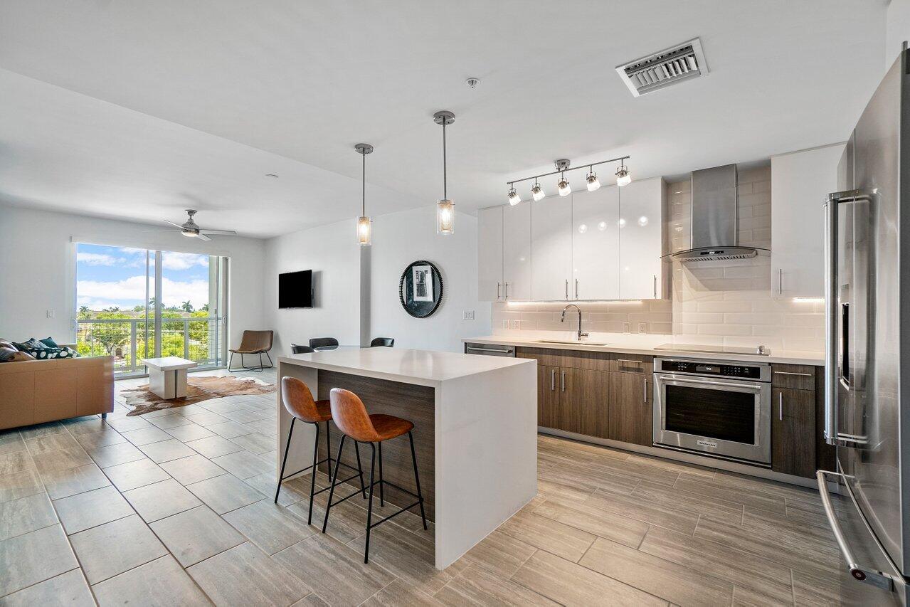 236 SE Fifth #303 Delray Beach, FL 33483