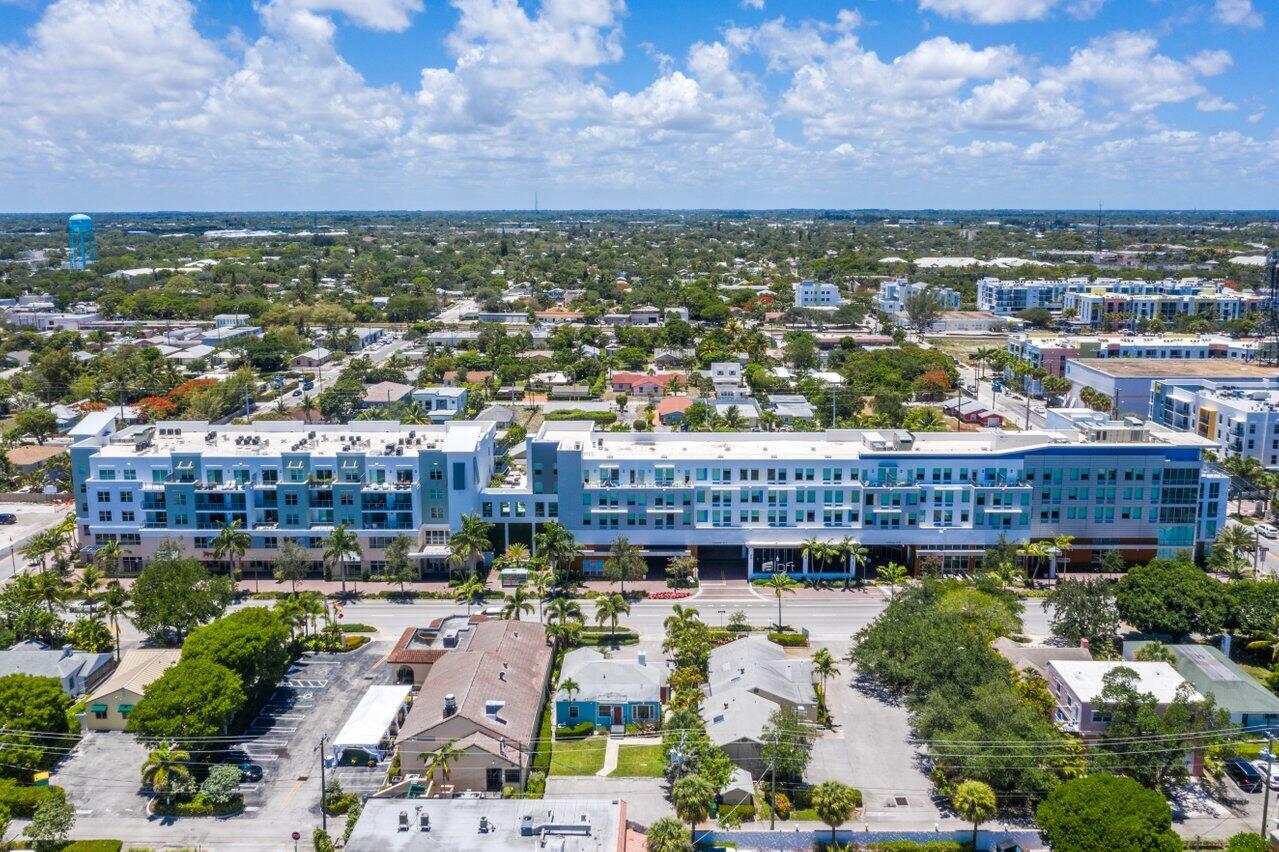 236 SE Fifth #303 Delray Beach, FL 33483