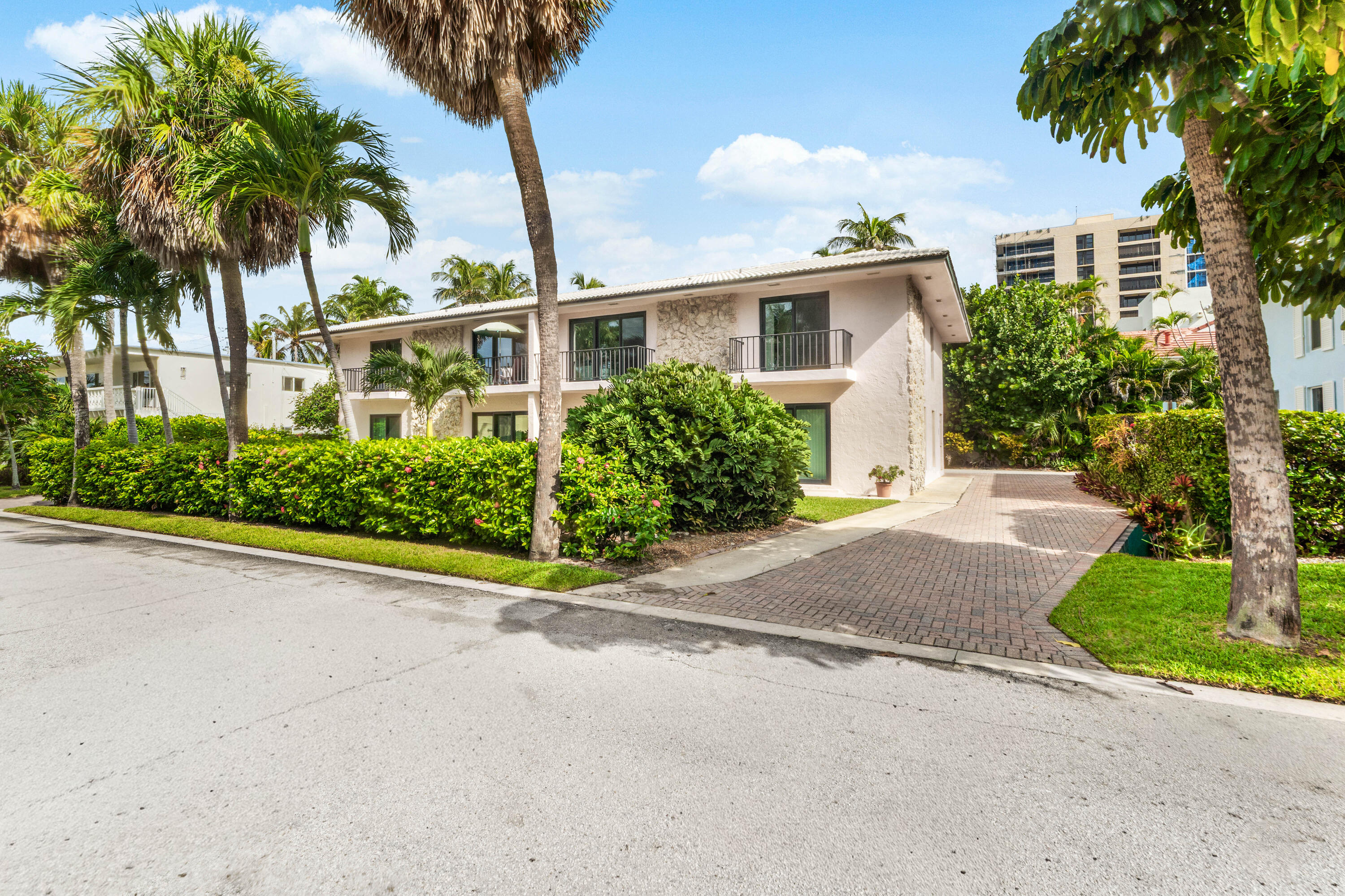 291 Mercury Rd #4