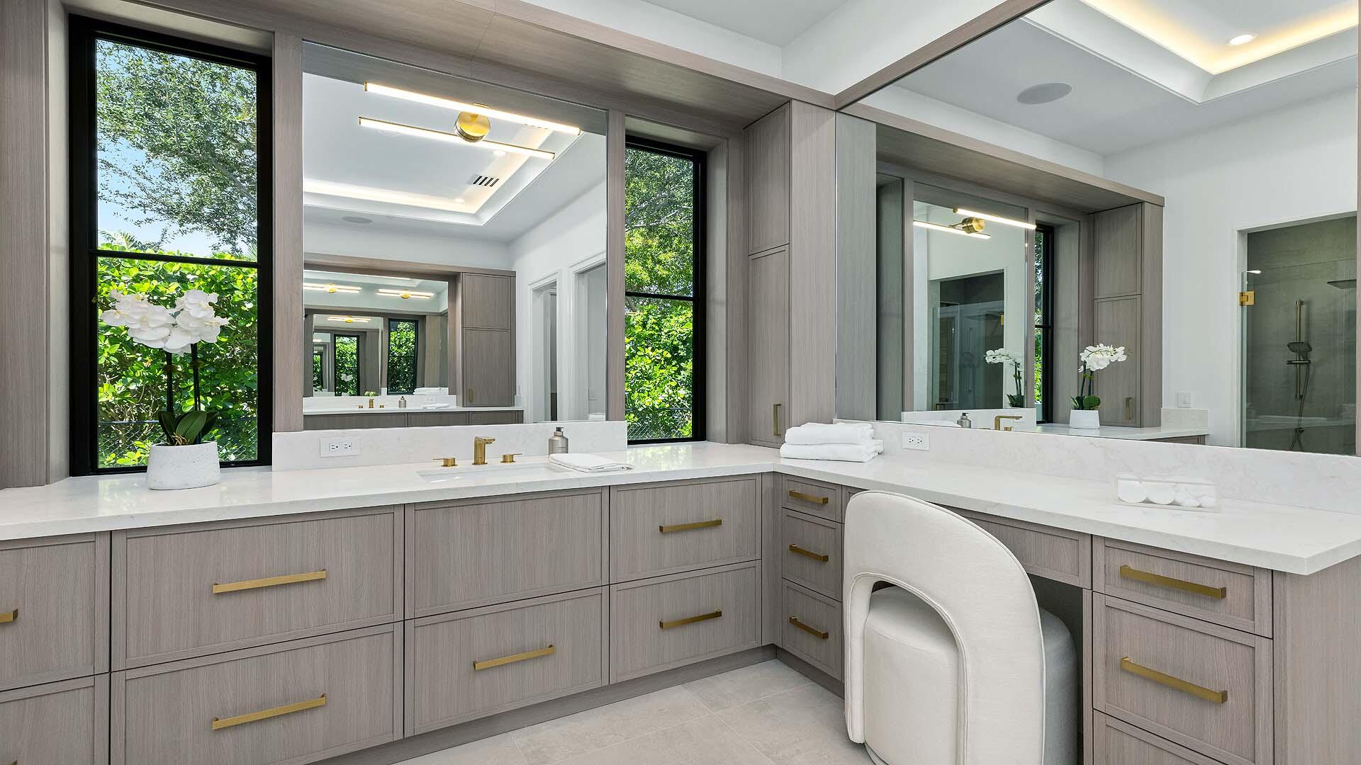 2775 Ave Au Soleil Gulf Stream, FL 33483