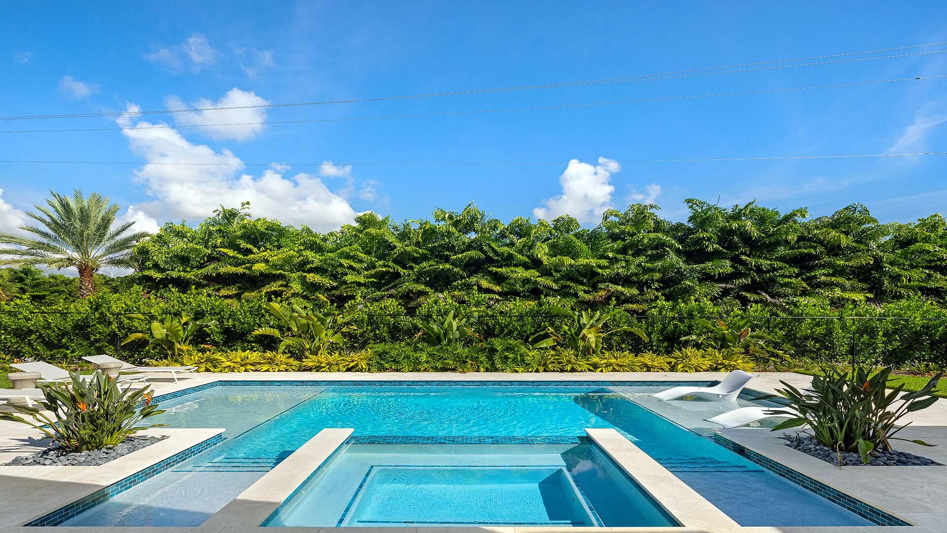 2775 Ave Au Soleil Gulf Stream, FL 33483